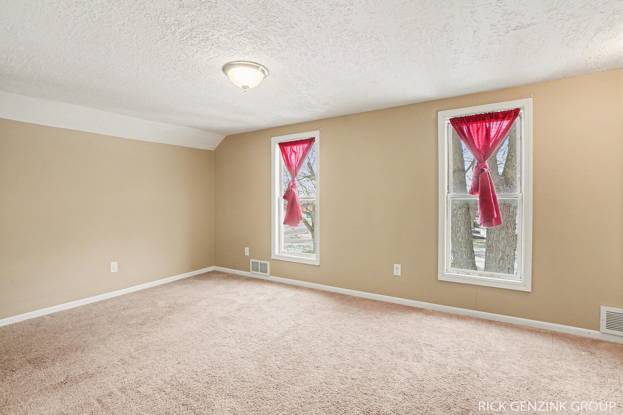 5257 146th Avenue Holland MI 49423