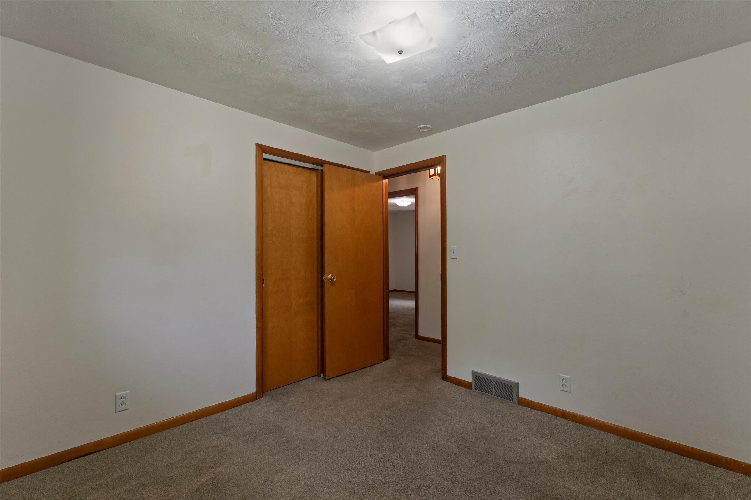 8696 Maplewood Drive Berrien Springs MI 49103