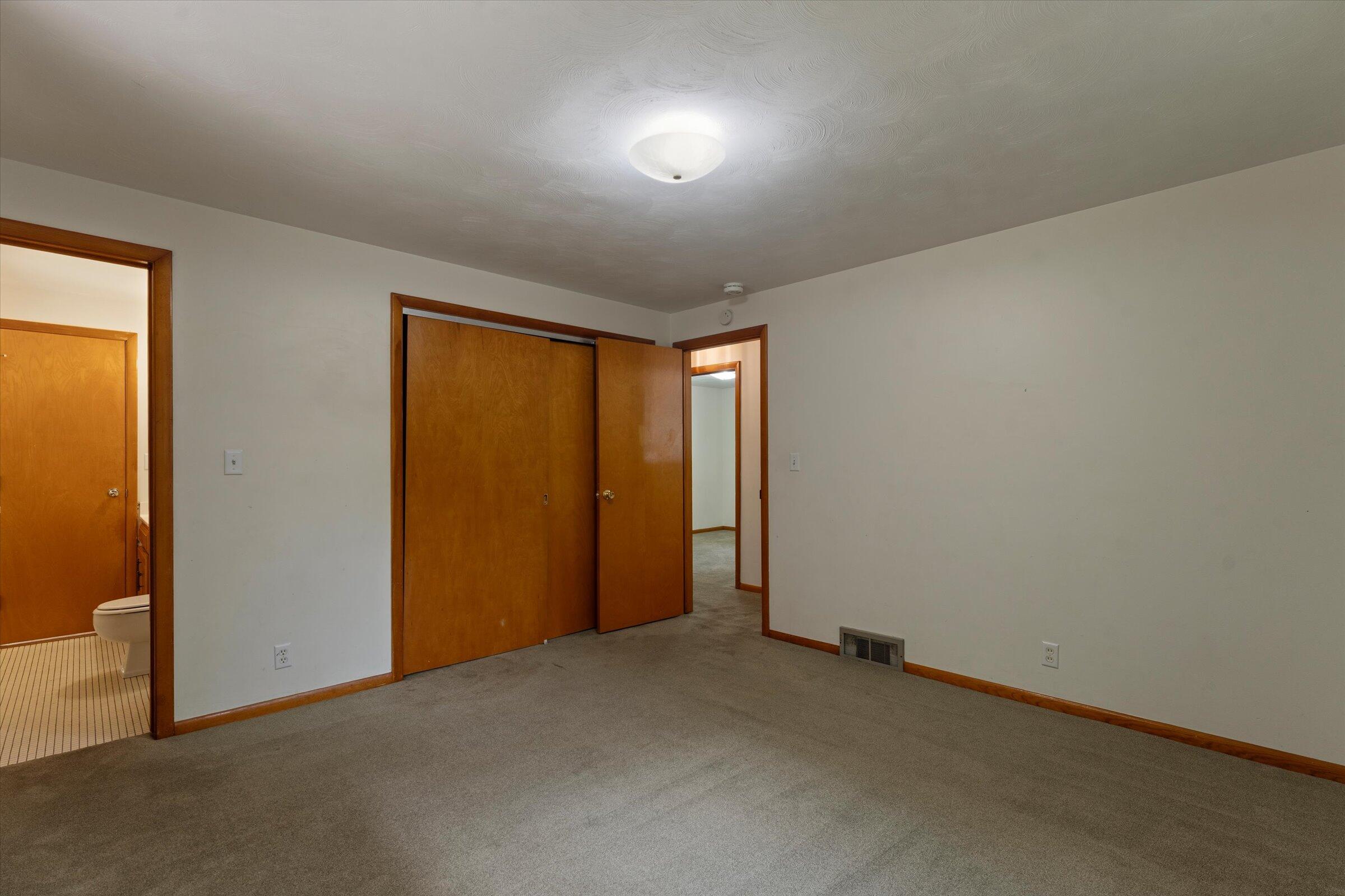 8696 Maplewood Drive Berrien Springs MI 49103