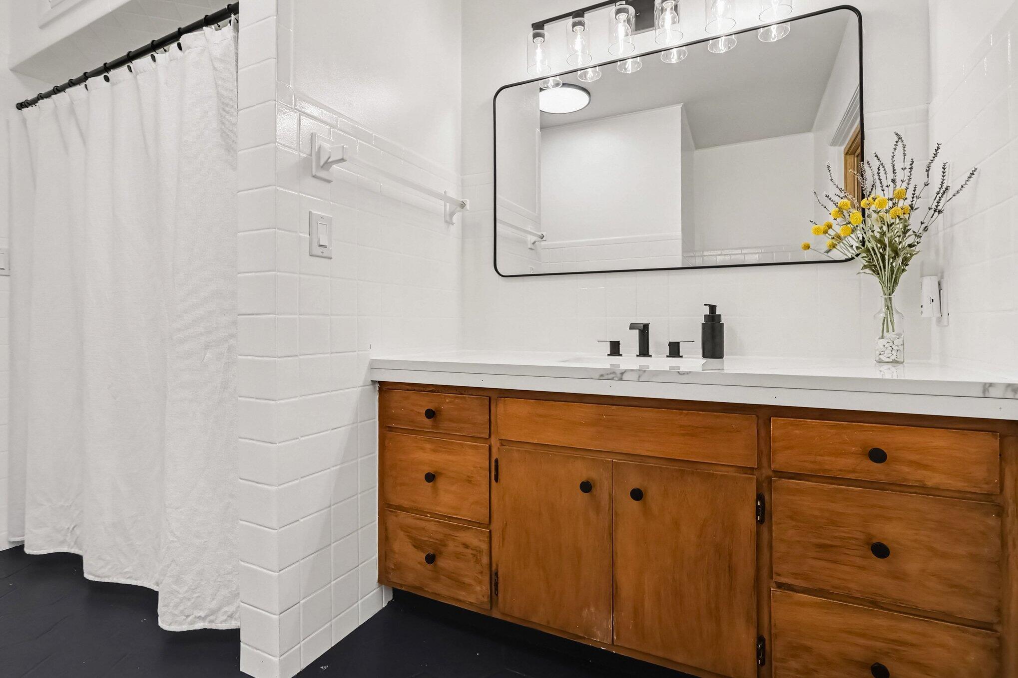 12537 S Wolcott Sawyer MI 49125