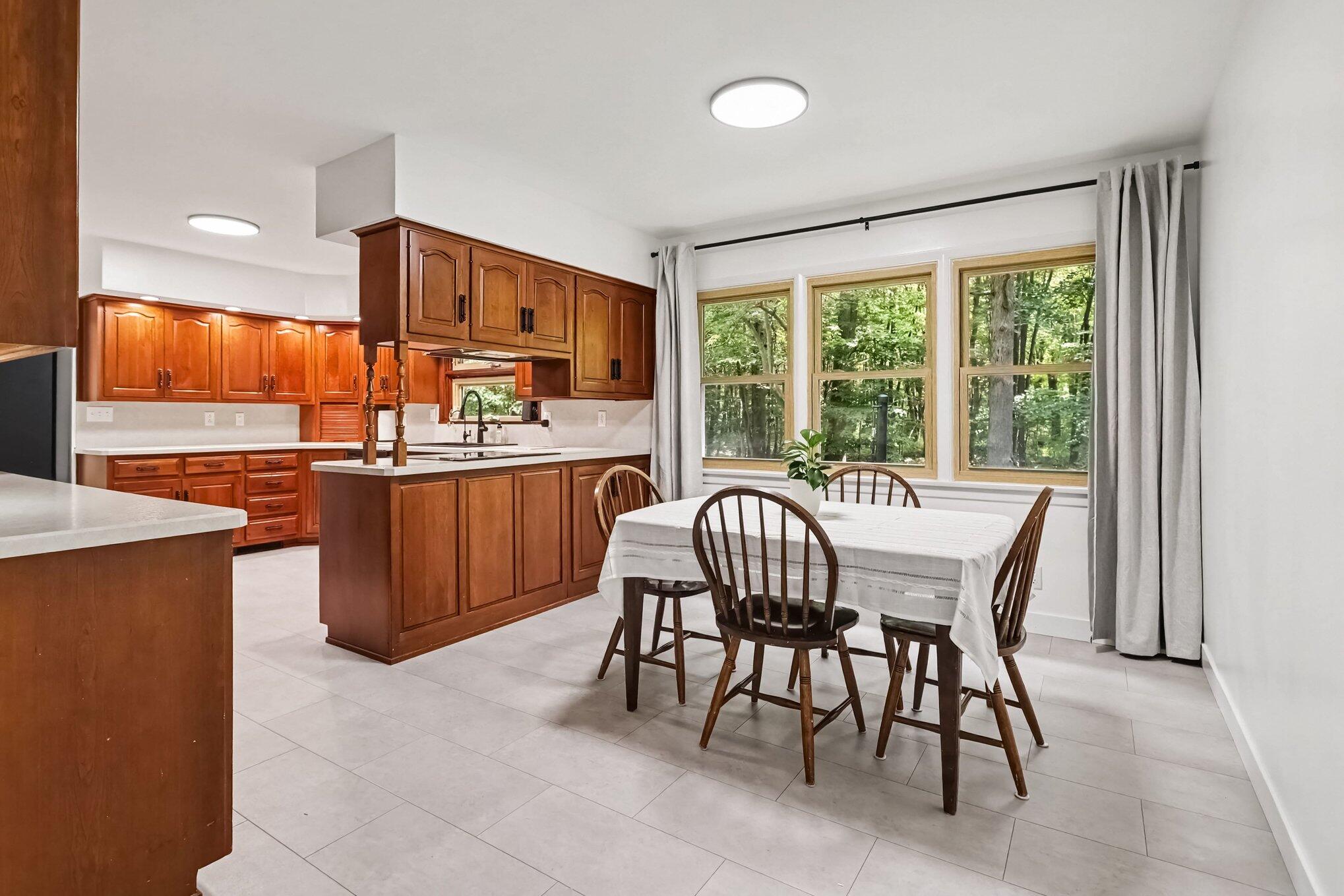 12537 S Wolcott Sawyer MI 49125