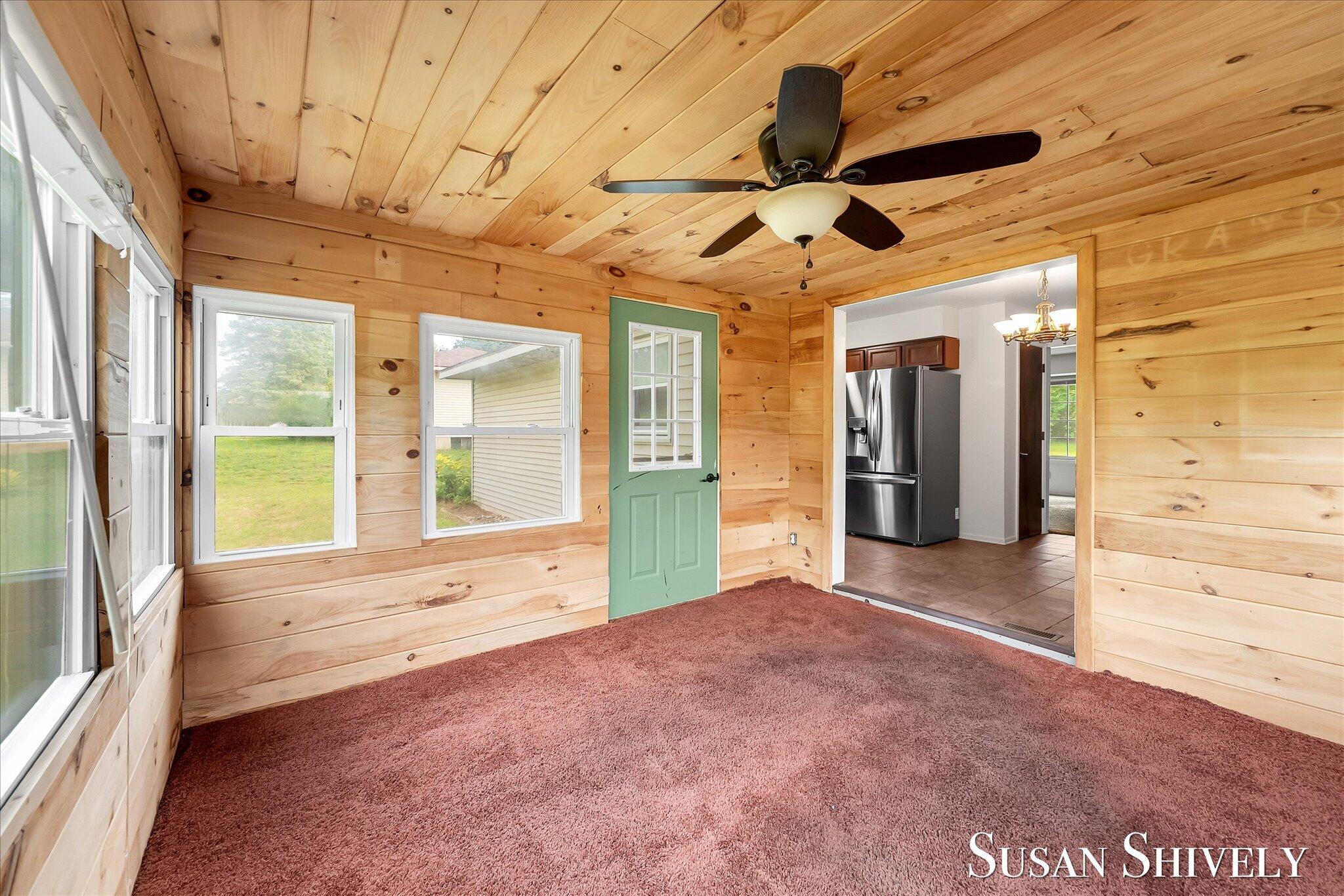 2659 Bryanwood Drive NW Grand Rapids MI 49544
