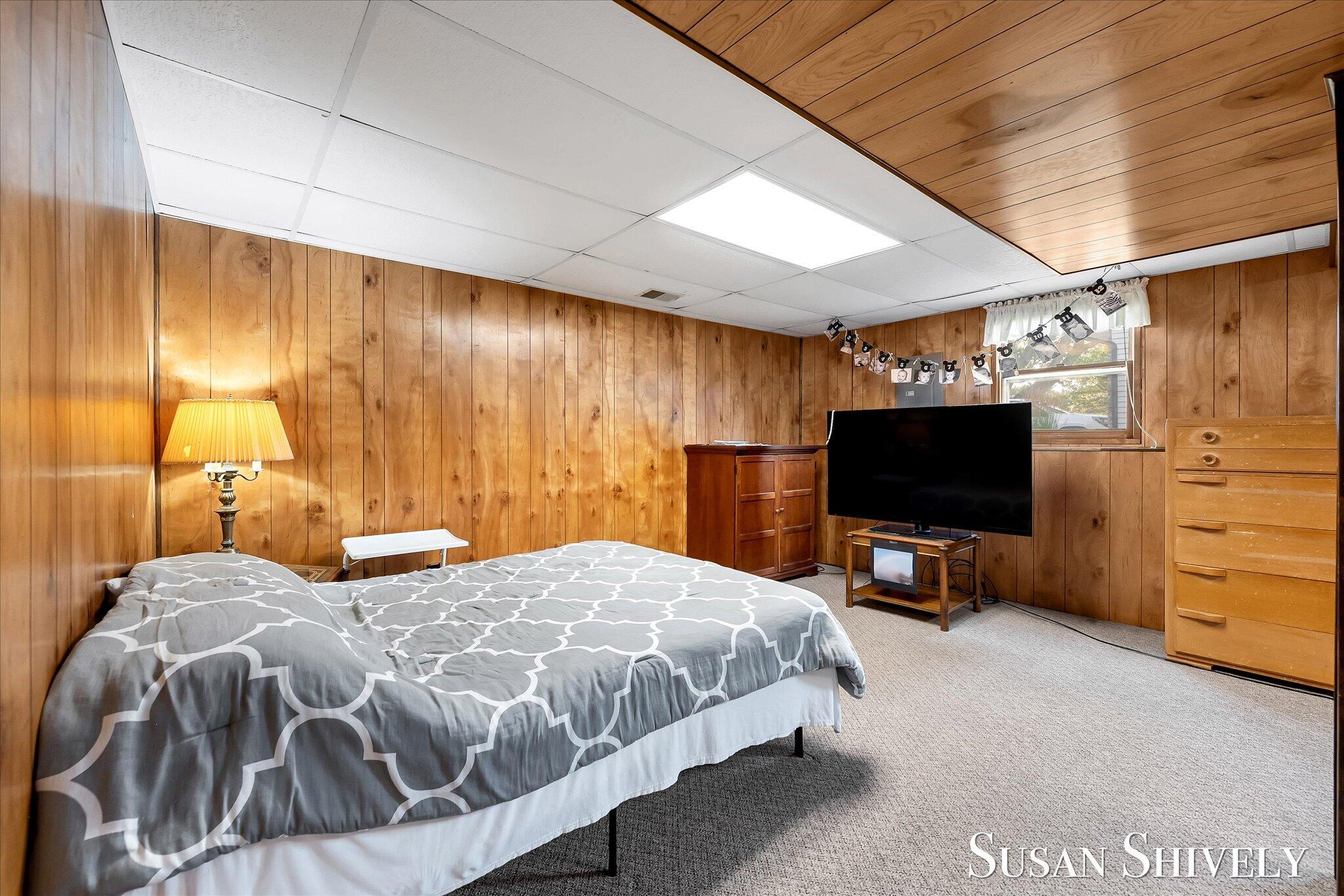 2659 Bryanwood Drive NW Grand Rapids MI 49544