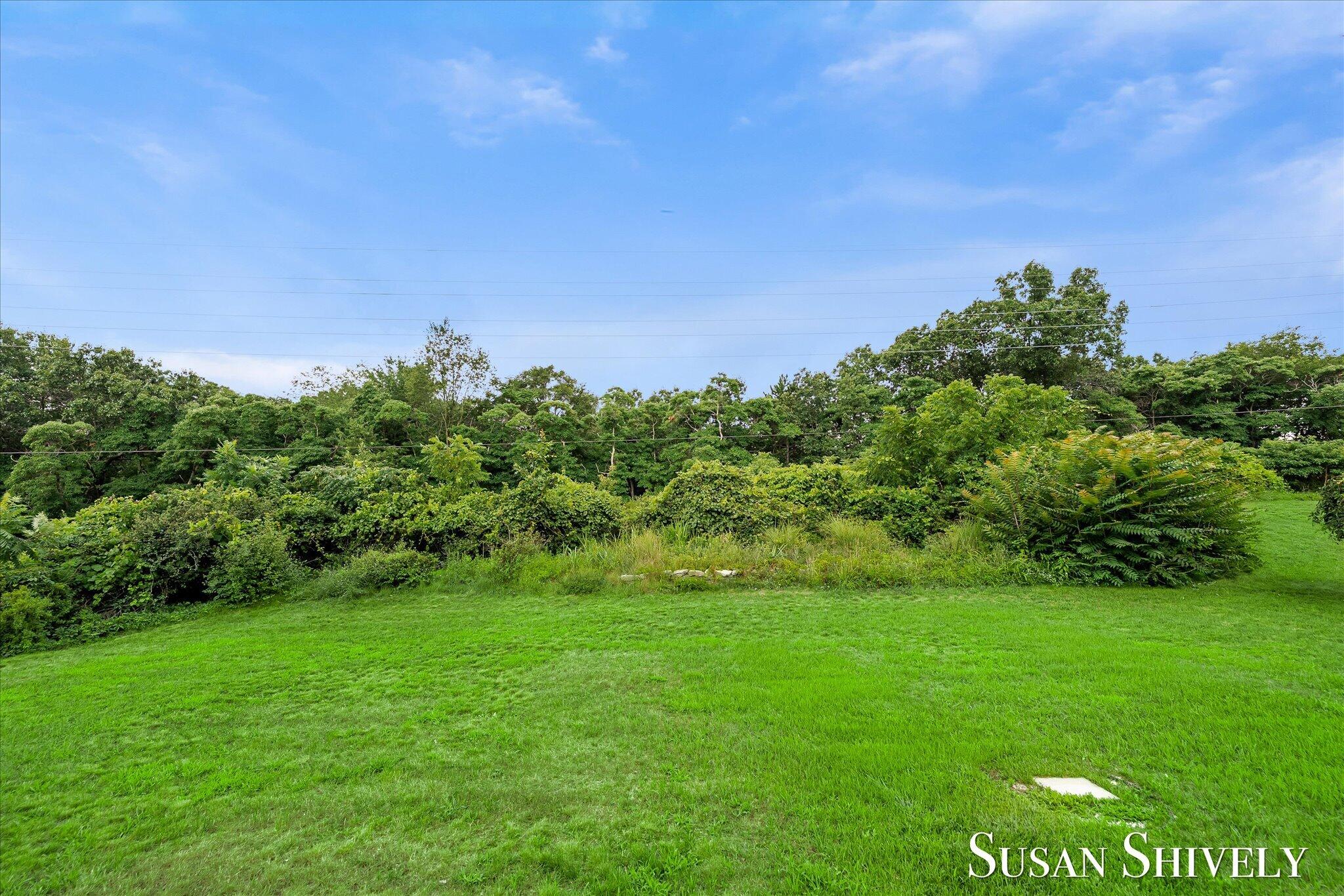 2659 Bryanwood Drive NW Grand Rapids MI 49544