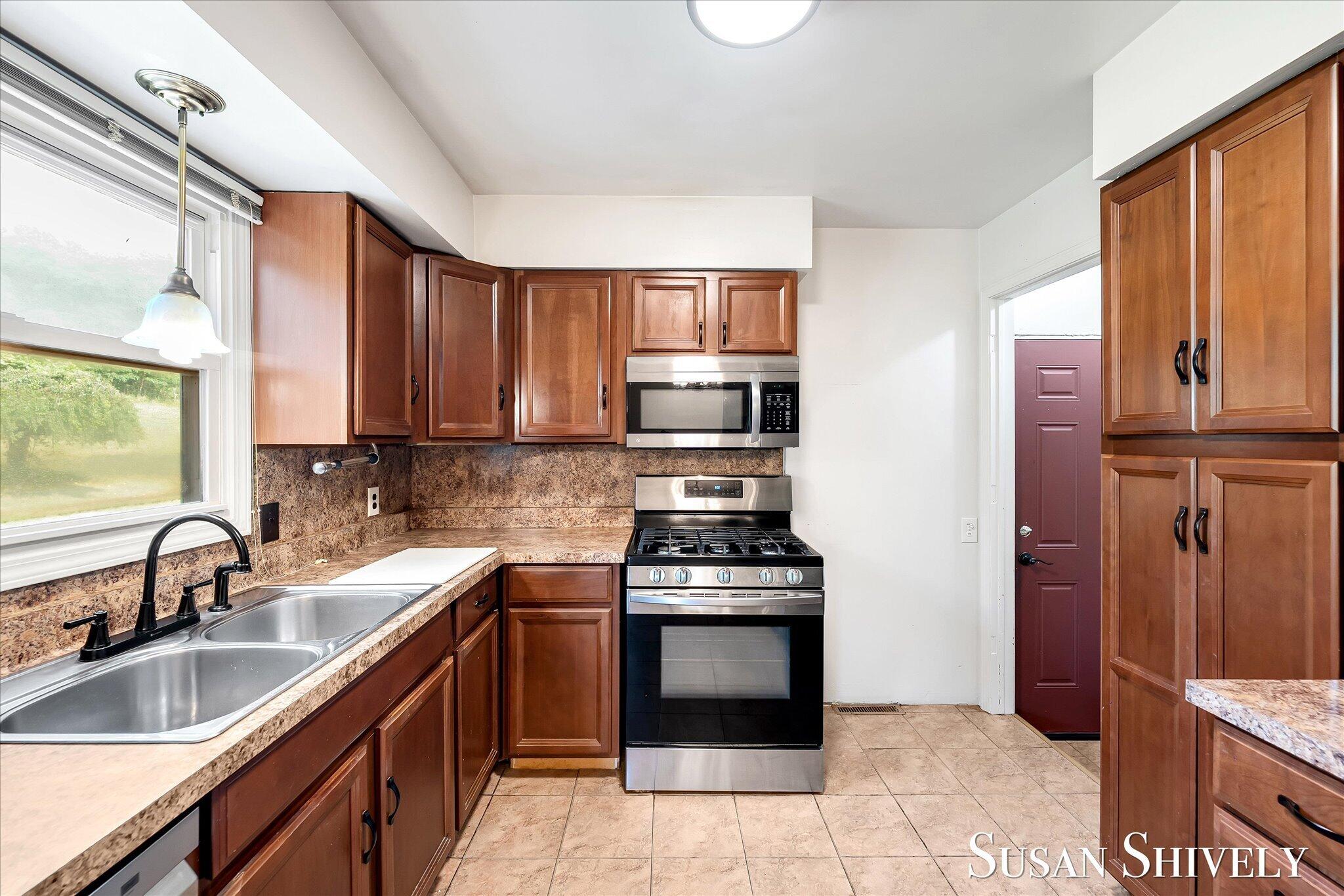 2659 Bryanwood Drive NW Grand Rapids MI 49544