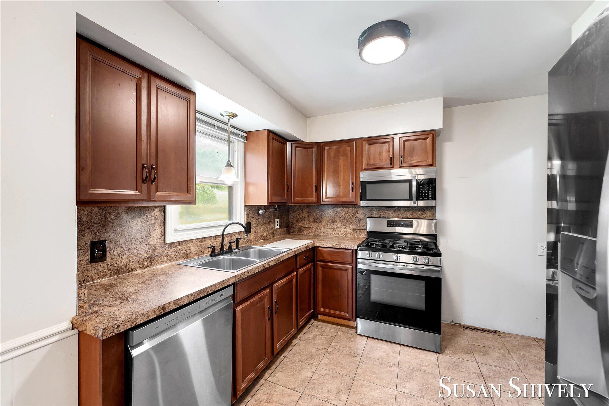 2659 Bryanwood Drive NW Grand Rapids MI 49544