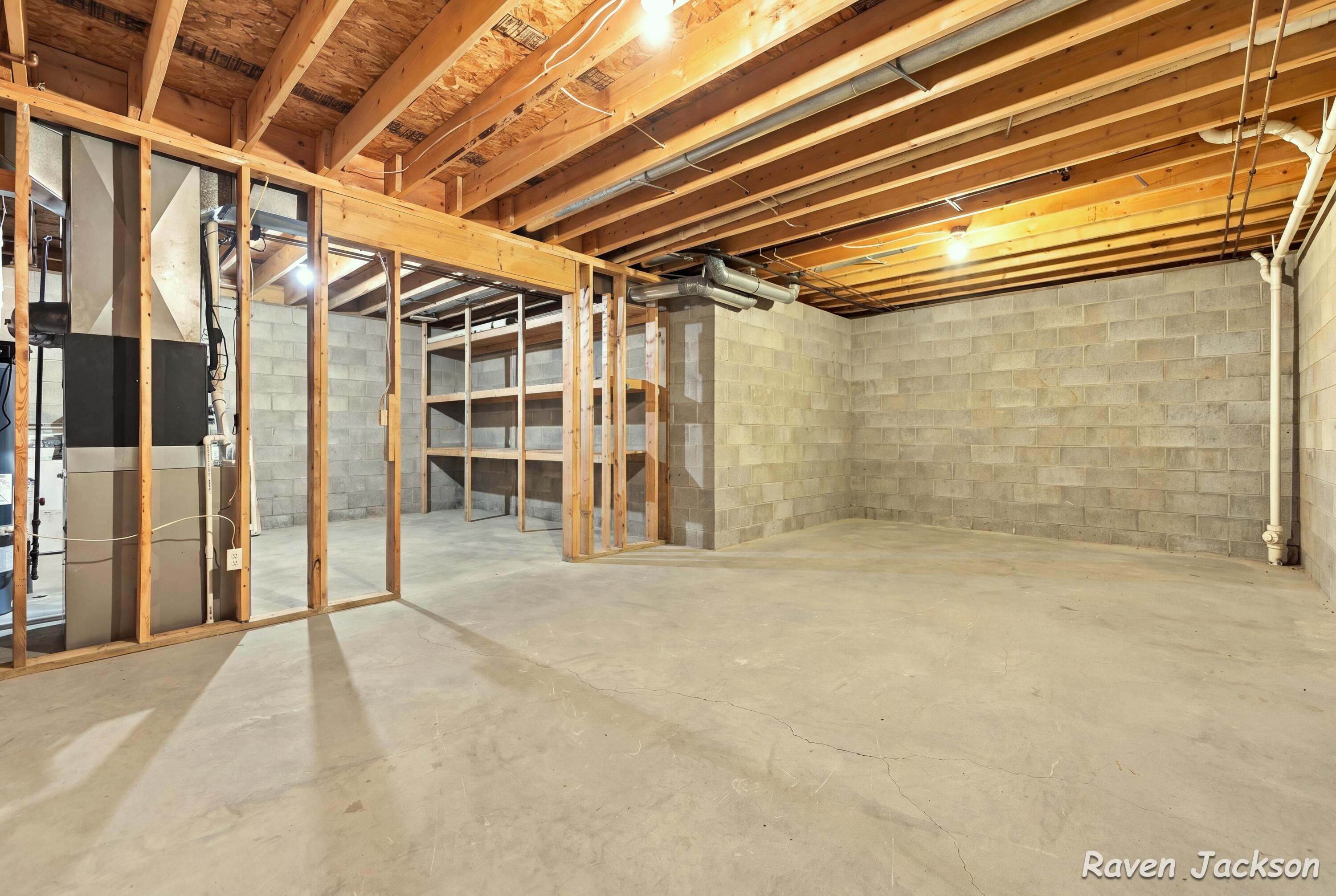 2487 Greenwood Street Muskegon MI 49441