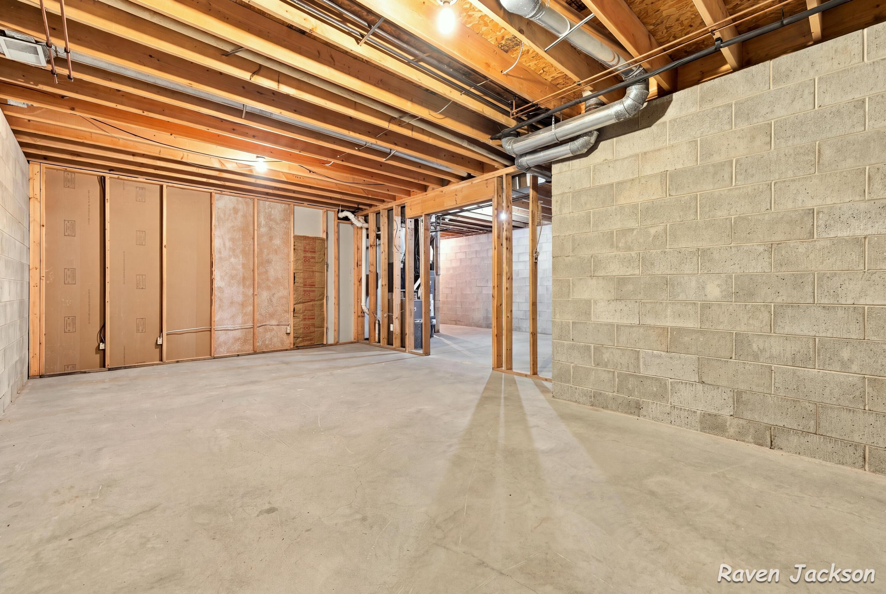 2487 Greenwood Street Muskegon MI 49441