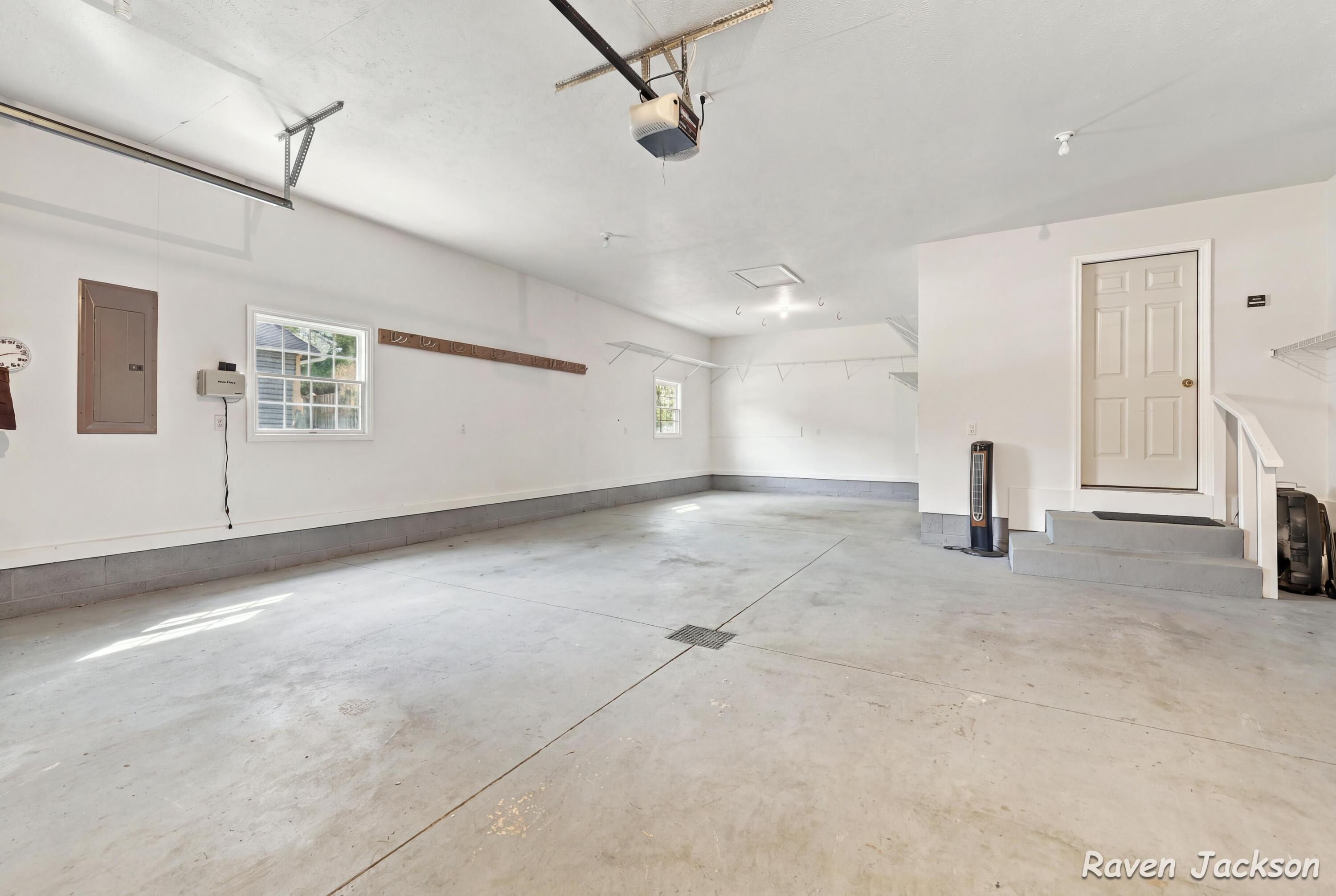 2487 Greenwood Street Muskegon MI 49441