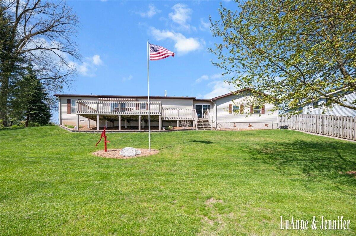 10260 Swem Street NE Rockford MI 49341