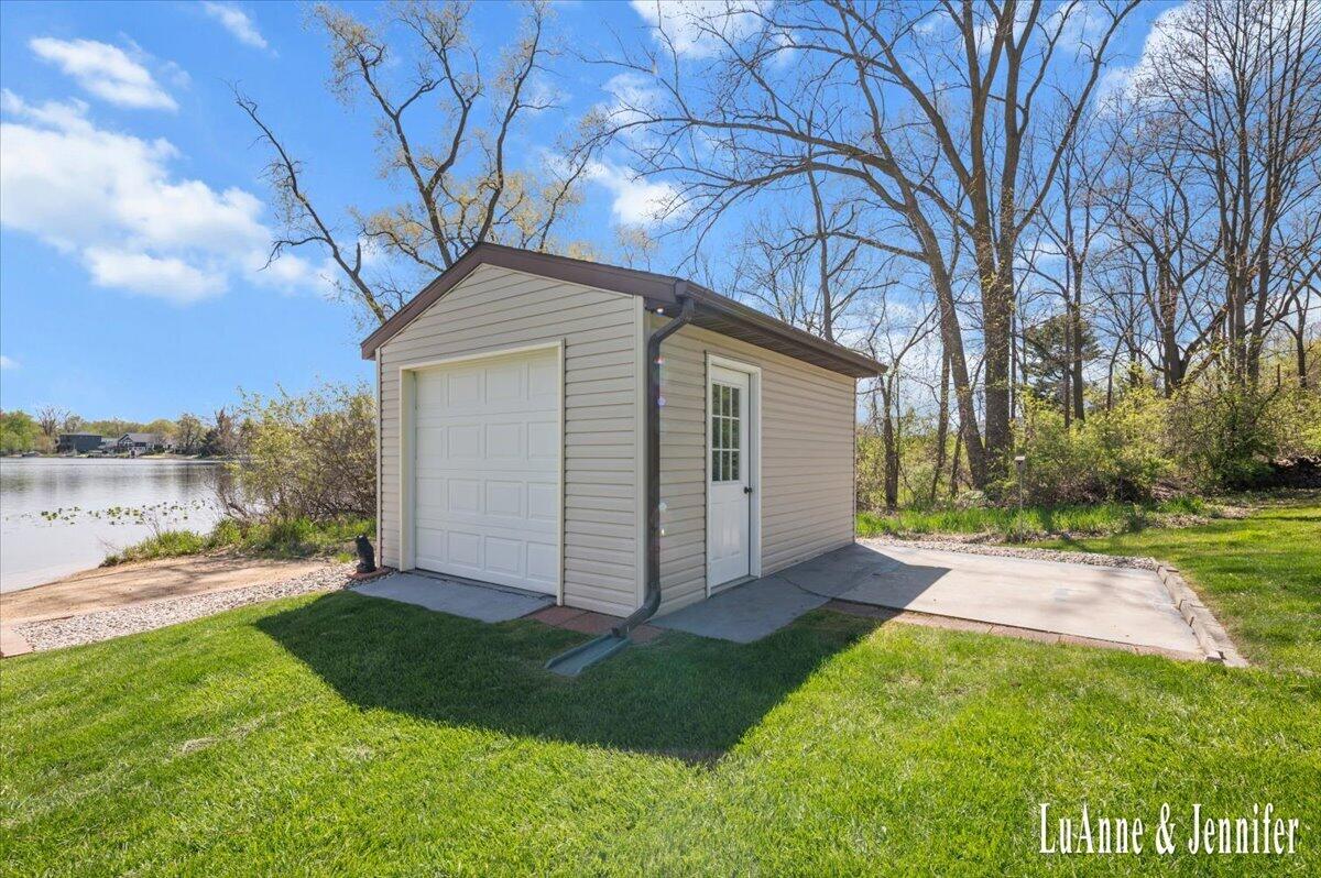 10260 Swem Street NE Rockford MI 49341