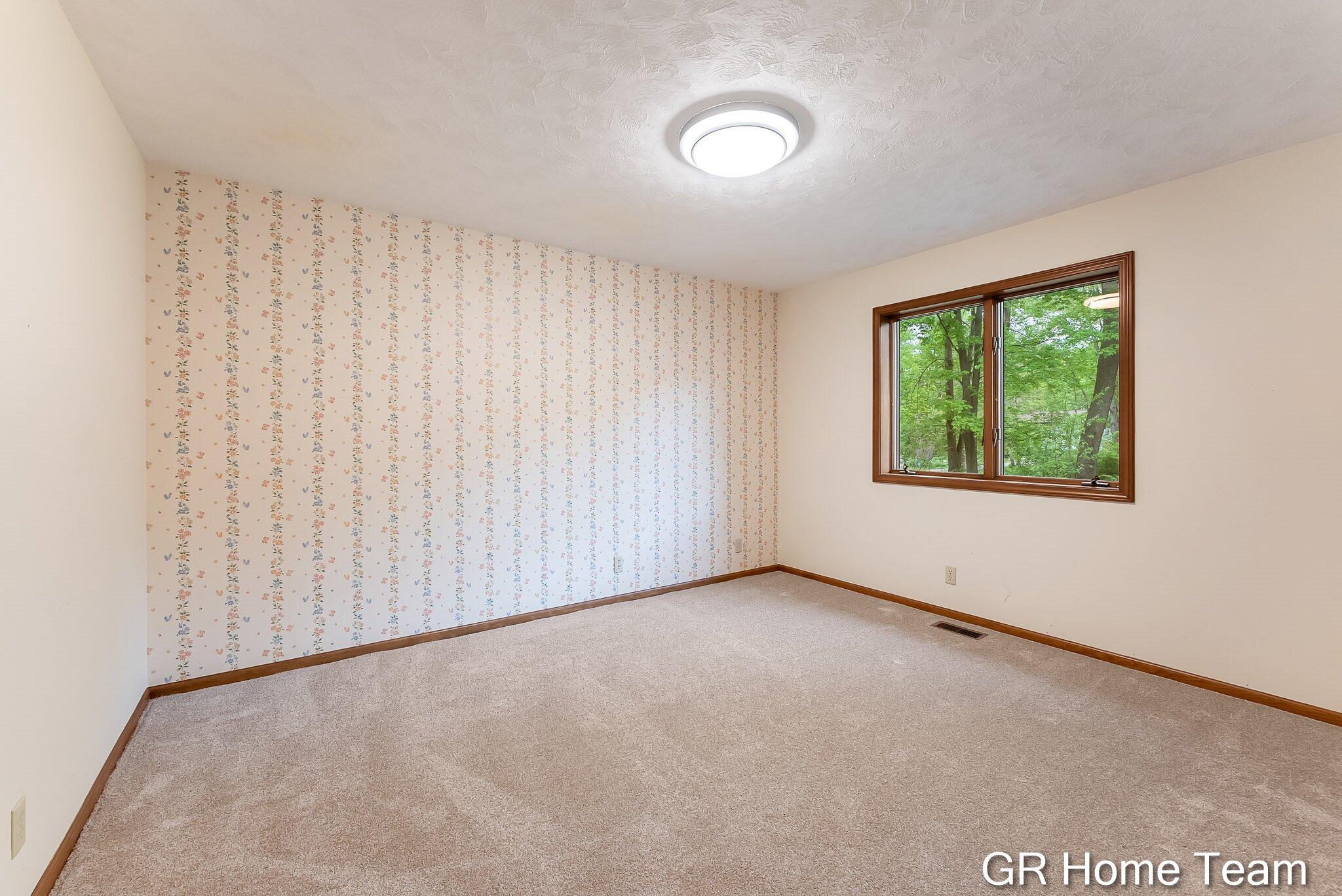 16296 Red Pine Court Holland MI 49424