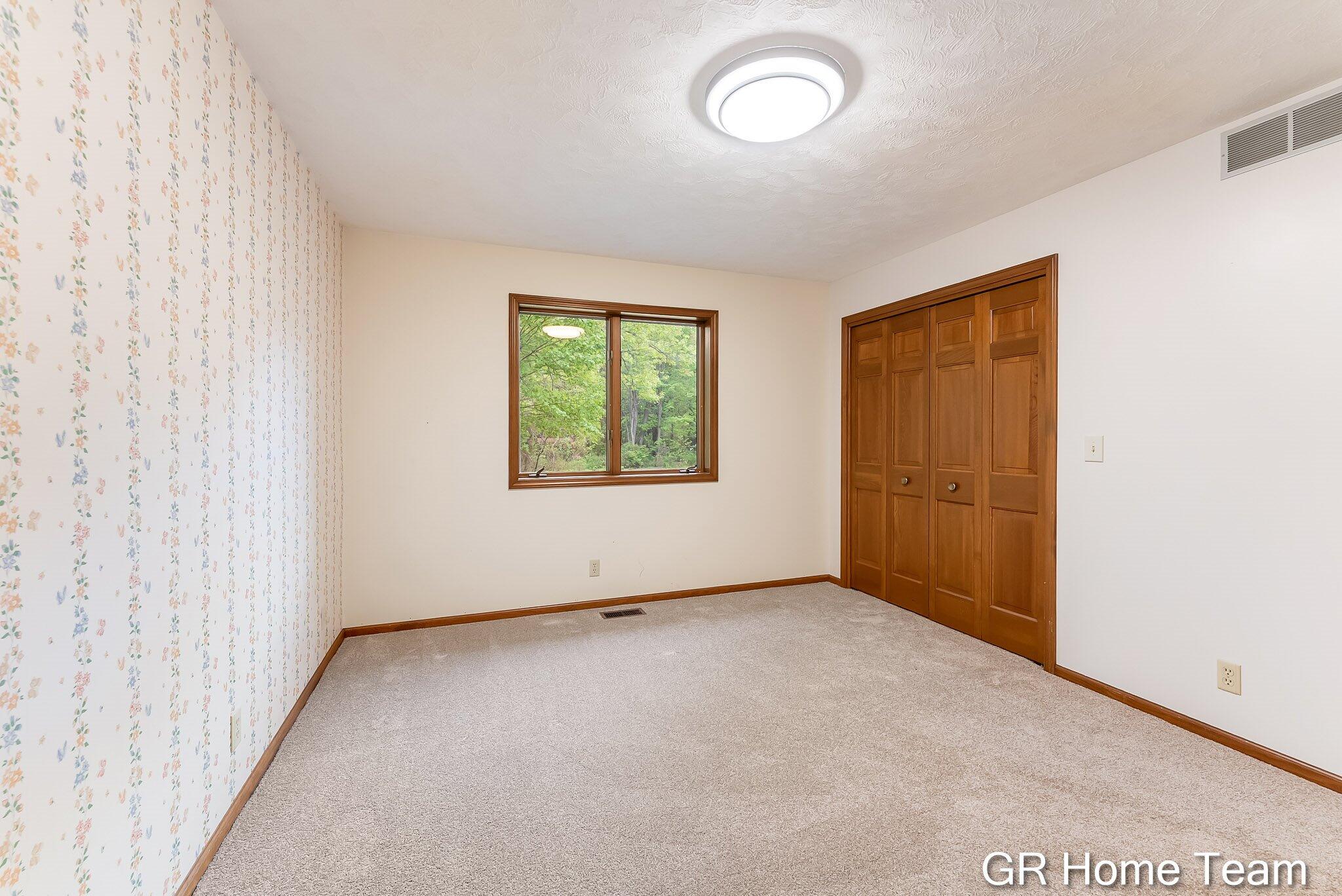 16296 Red Pine Court Holland MI 49424