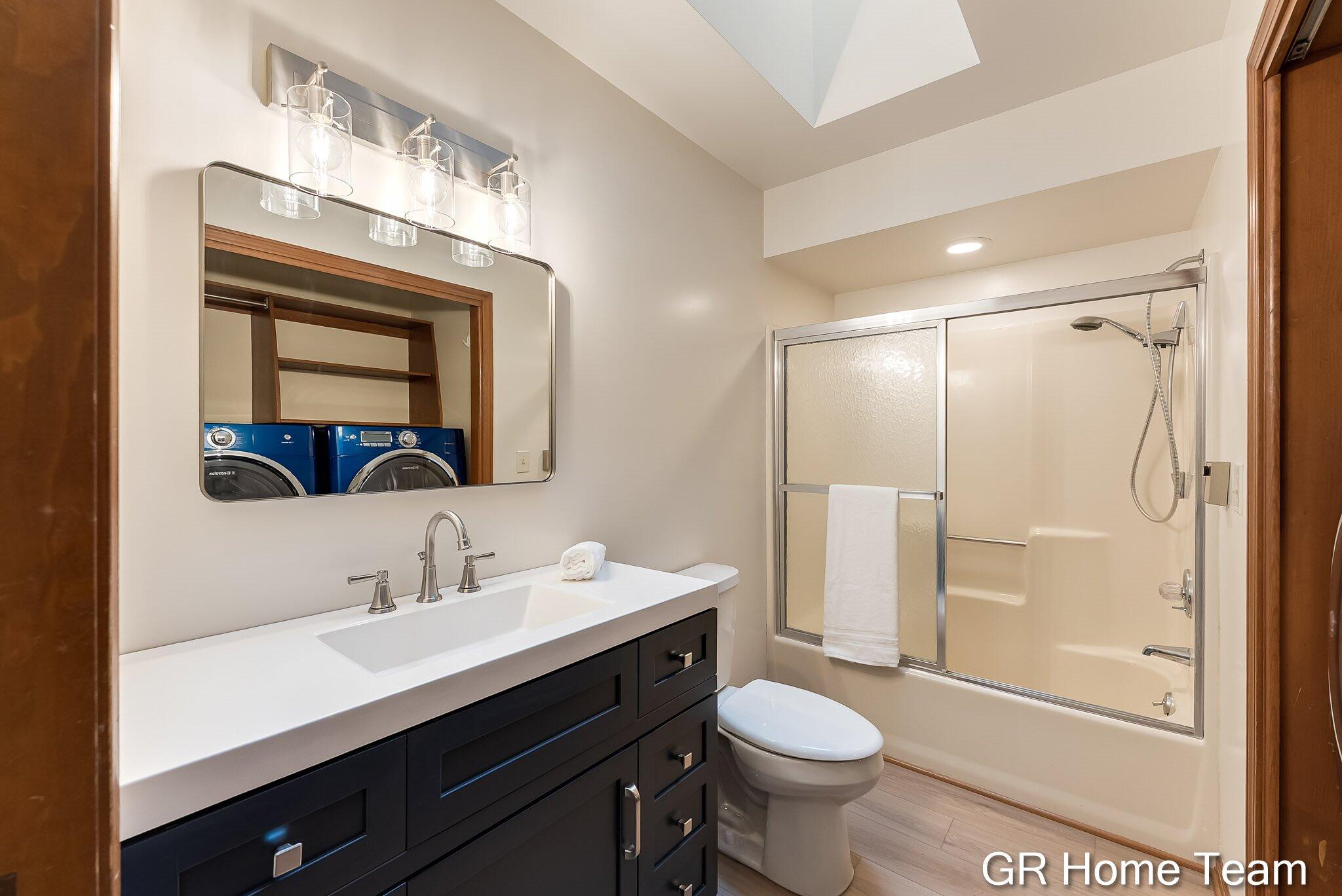 16296 Red Pine Court Holland MI 49424