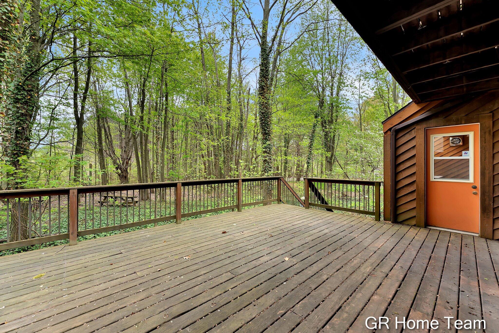 16296 Red Pine Court Holland MI 49424