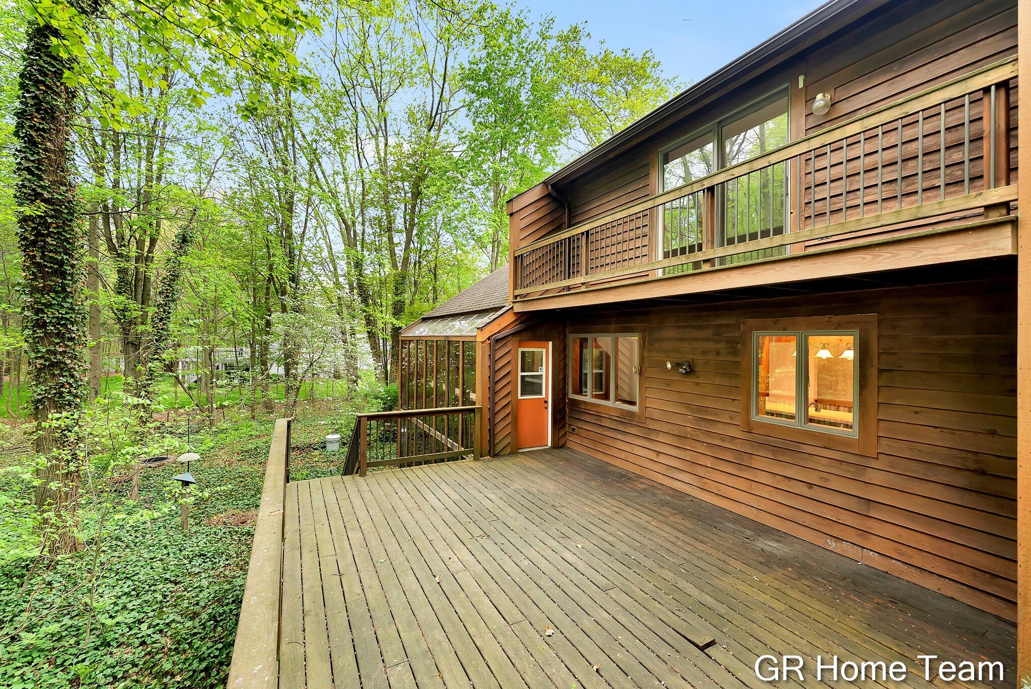 16296 Red Pine Court Holland MI 49424