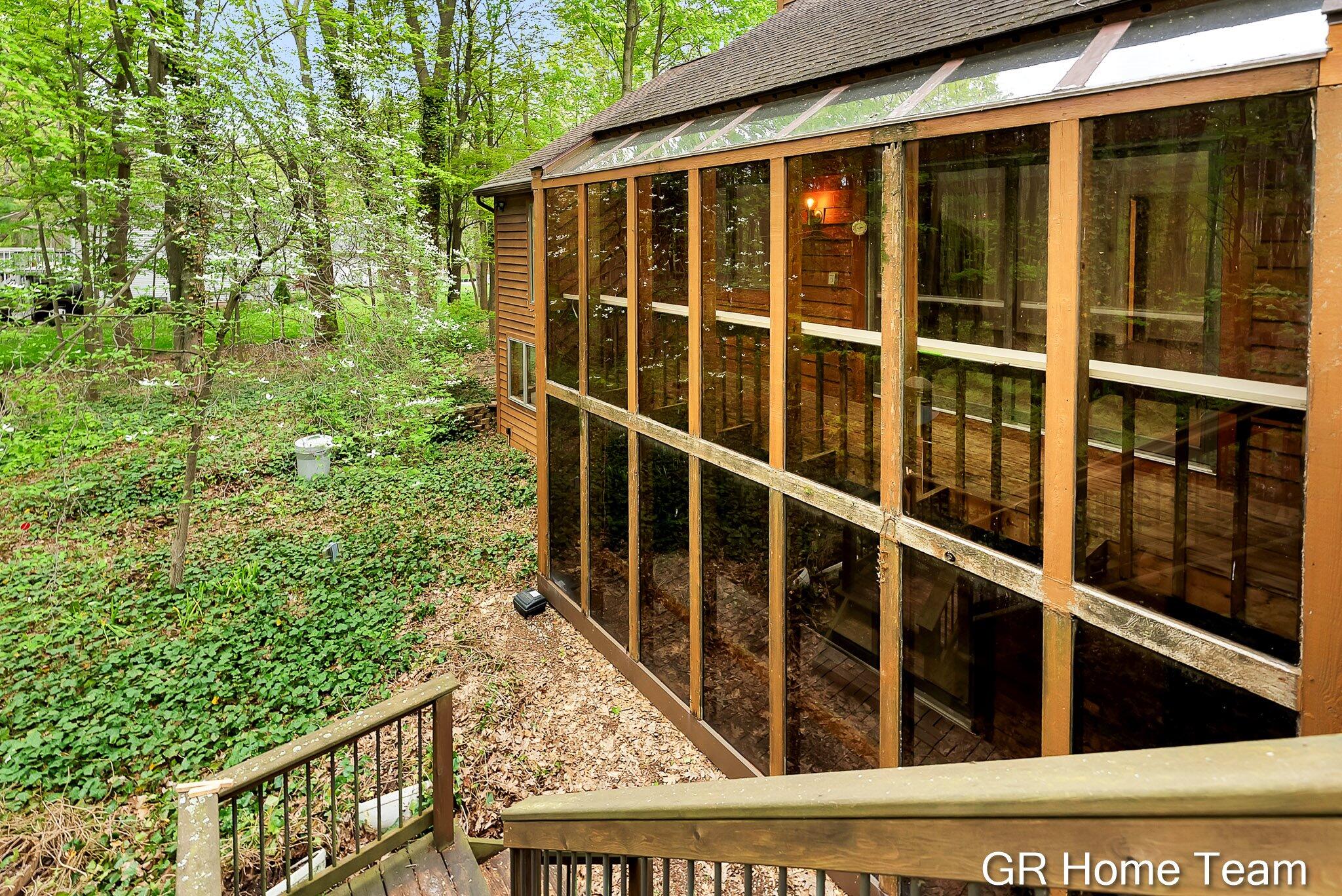 16296 Red Pine Court Holland MI 49424
