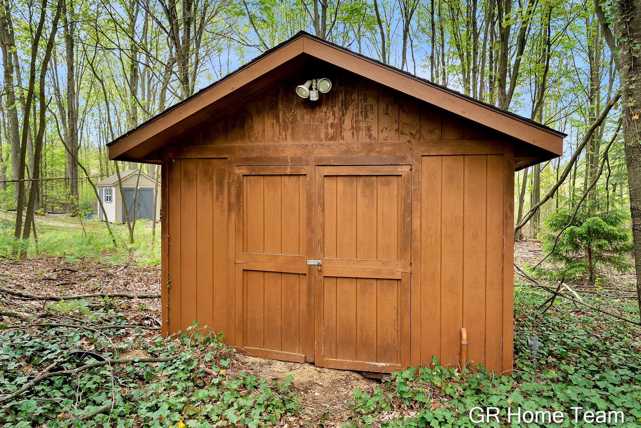 16296 Red Pine Court Holland MI 49424