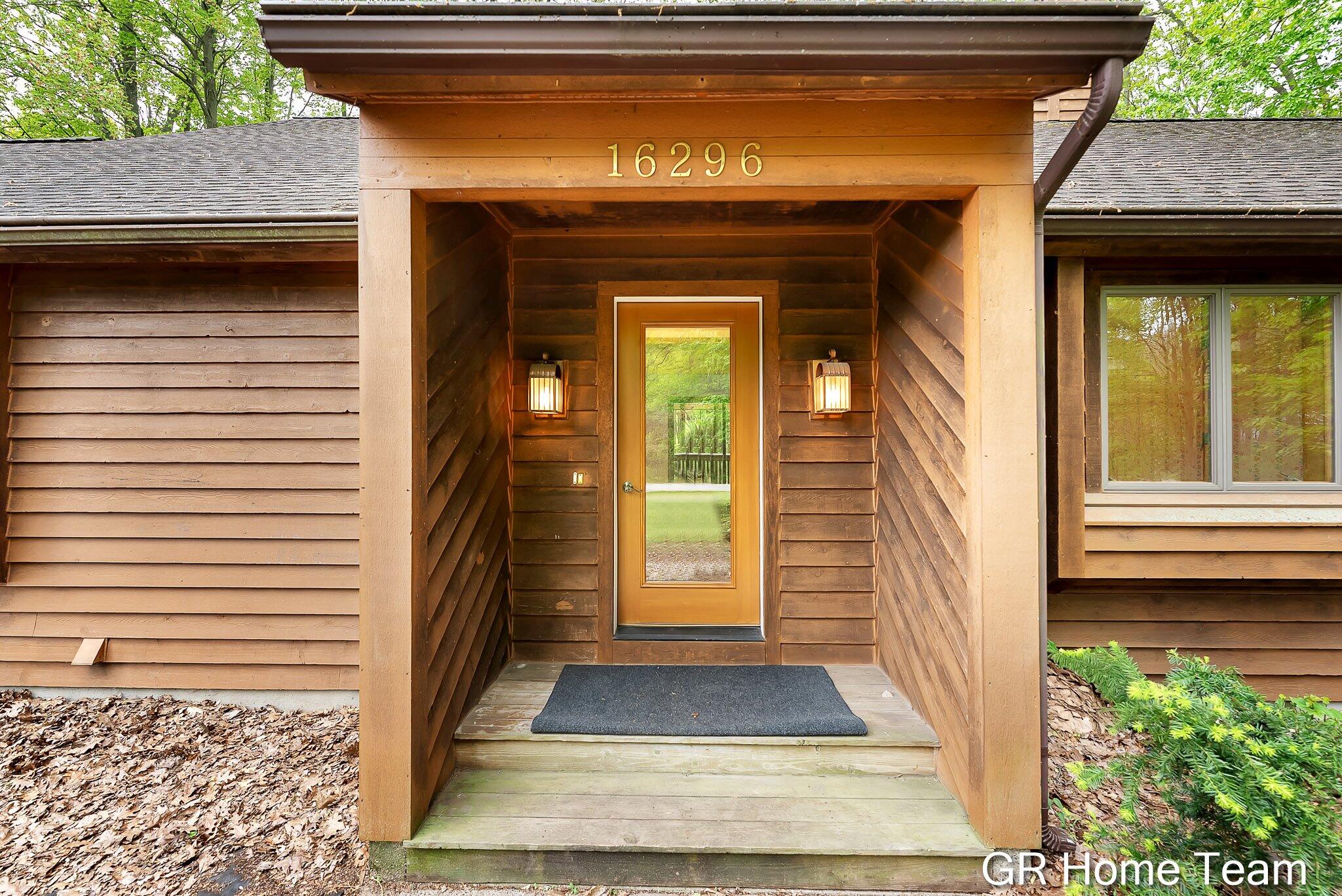 16296 Red Pine Court Holland MI 49424