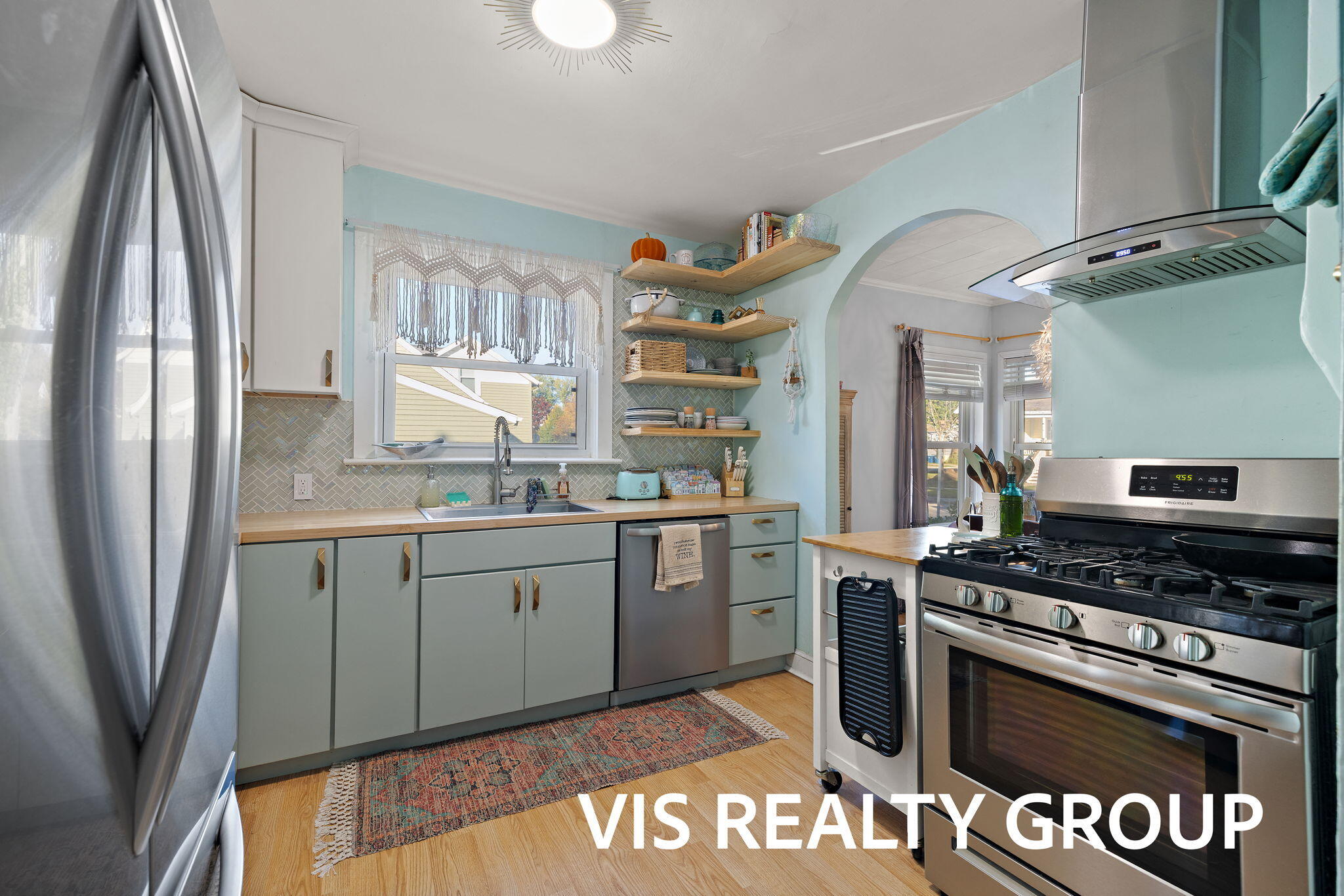 508 Monroe Avenue Grand Haven MI 49417