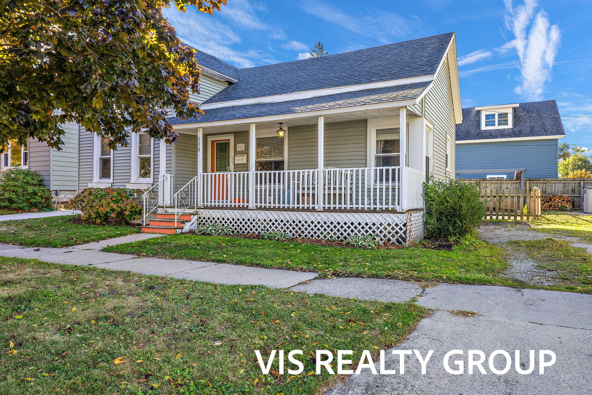 508 Monroe Avenue Grand Haven MI 49417