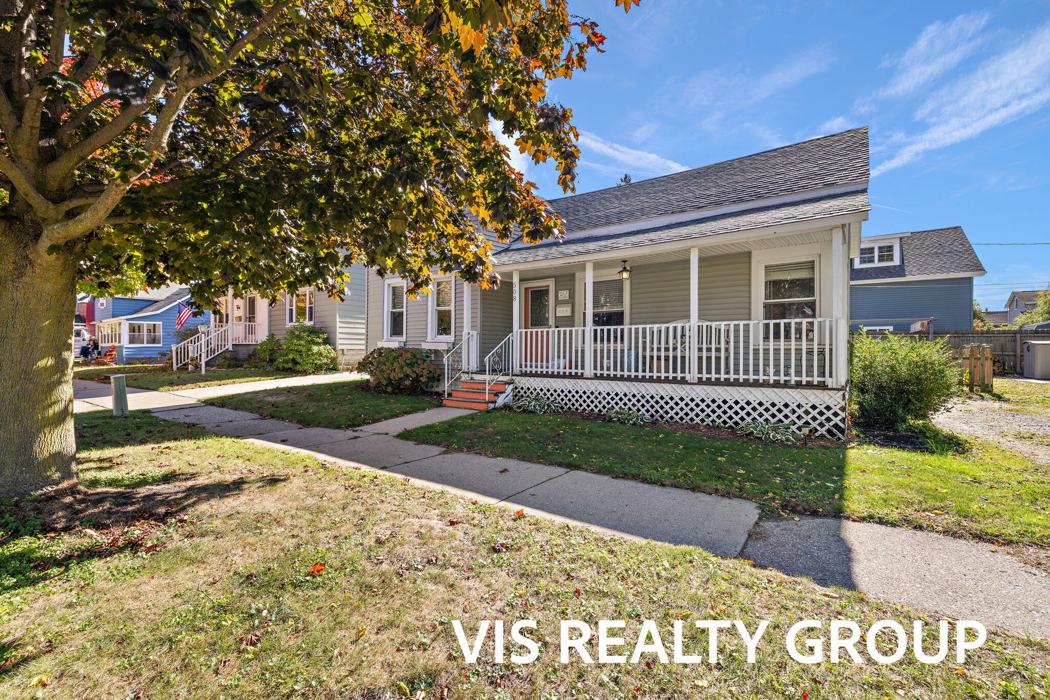 508 Monroe Avenue Grand Haven MI 49417