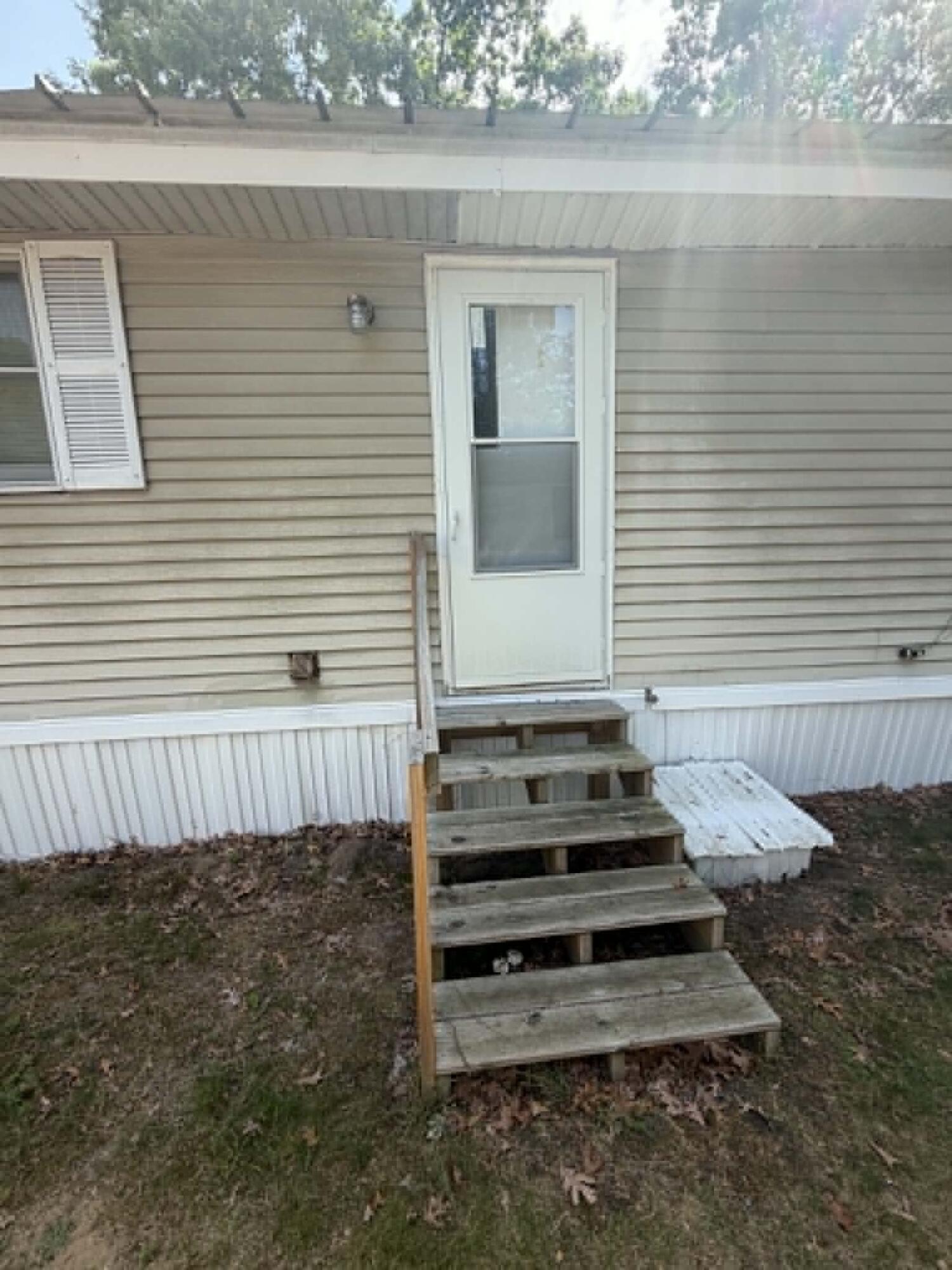 1175 Calgary Drive Norton Shores MI 49444