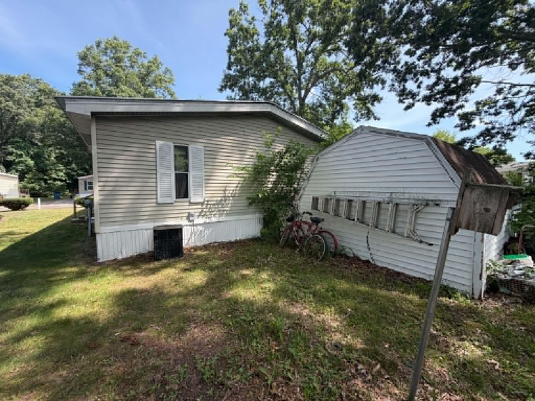 1175 Calgary Drive Norton Shores MI 49444