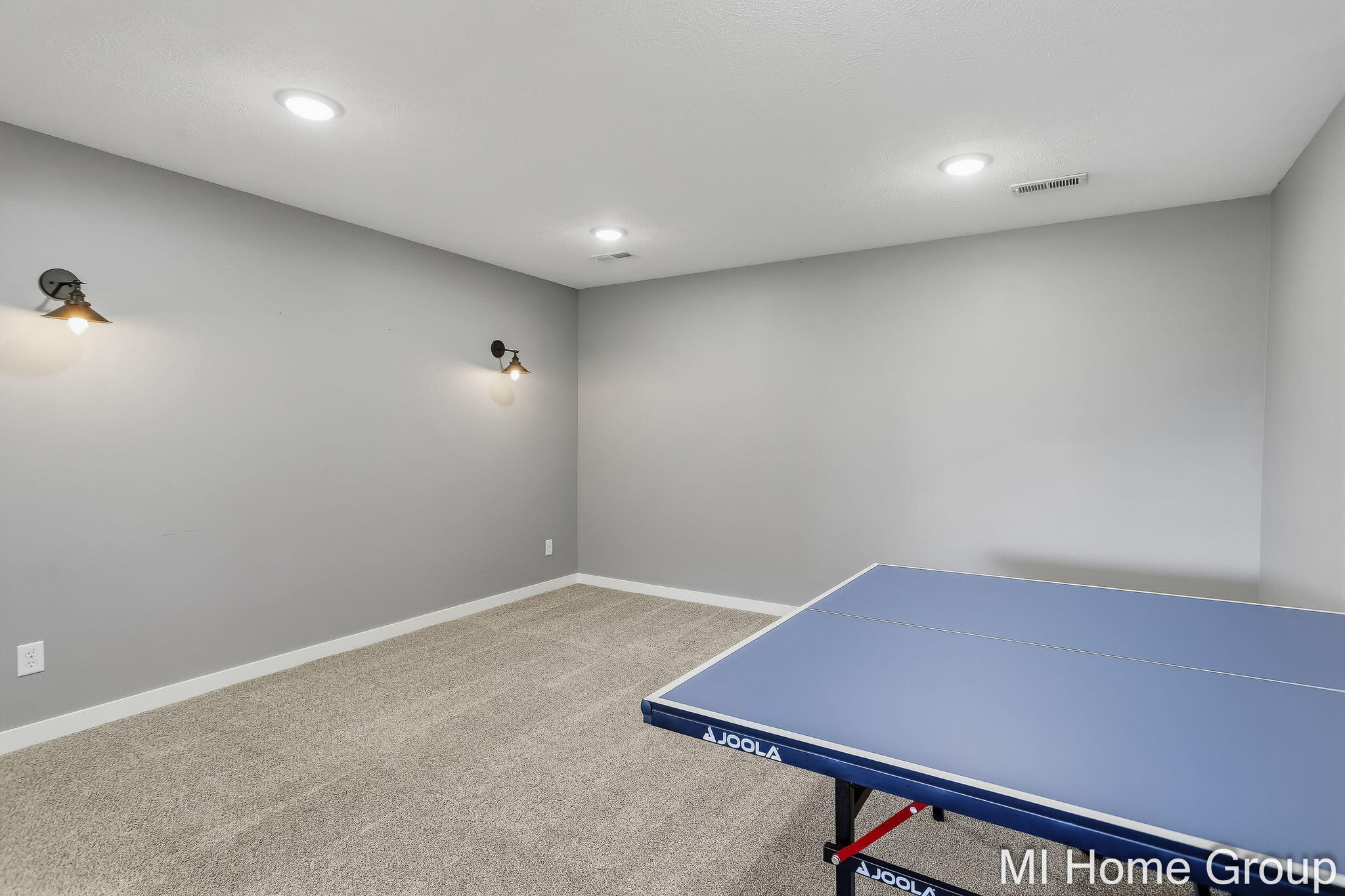 2458 Black Brook Drive Zeeland MI 49464