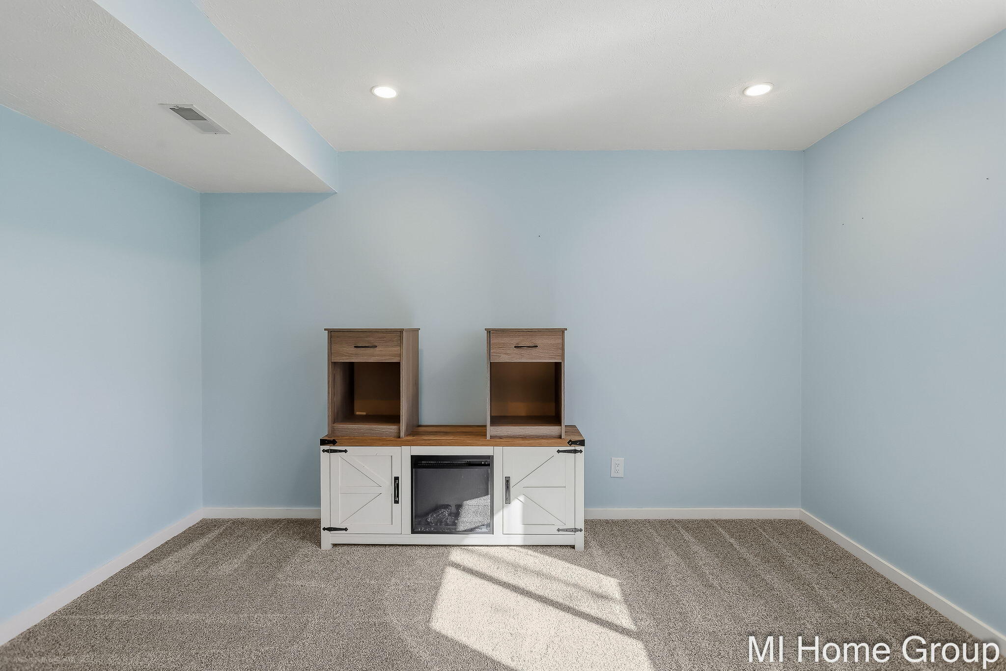 2458 Black Brook Drive Zeeland MI 49464