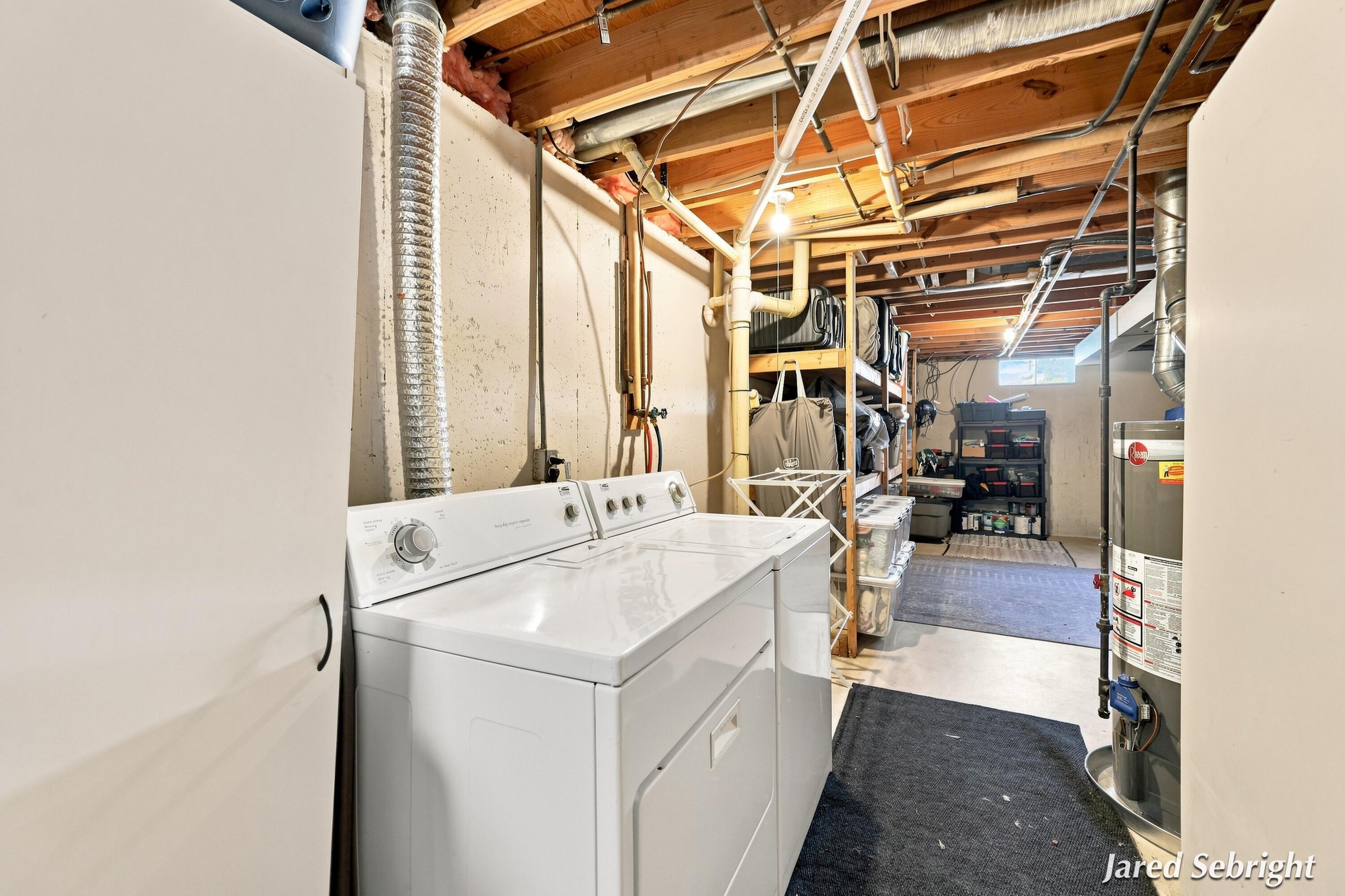 149 Loch Lomond Avenue NE Grand Rapids MI 49546