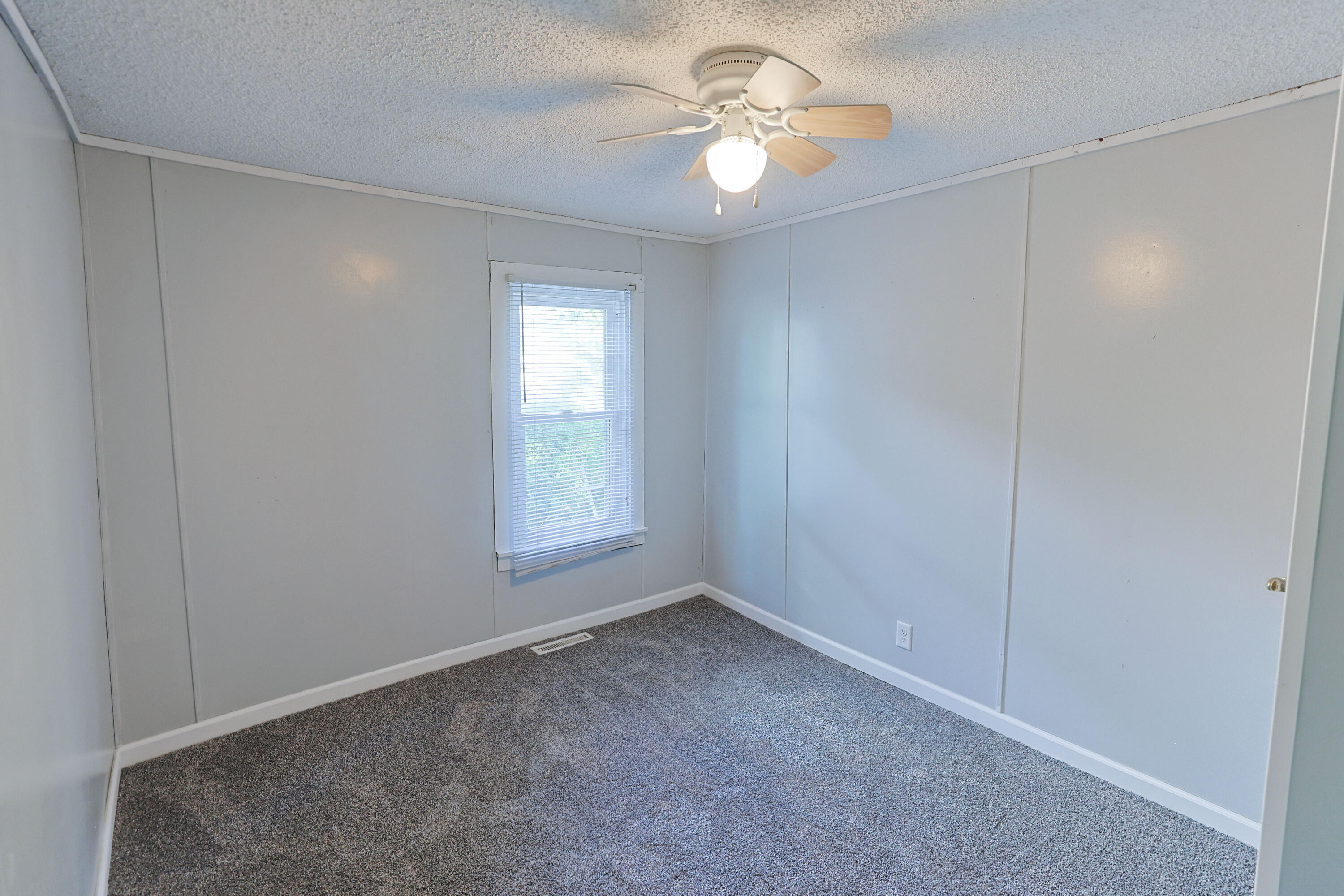 104 Clyborn Street Dowagiac MI 49047