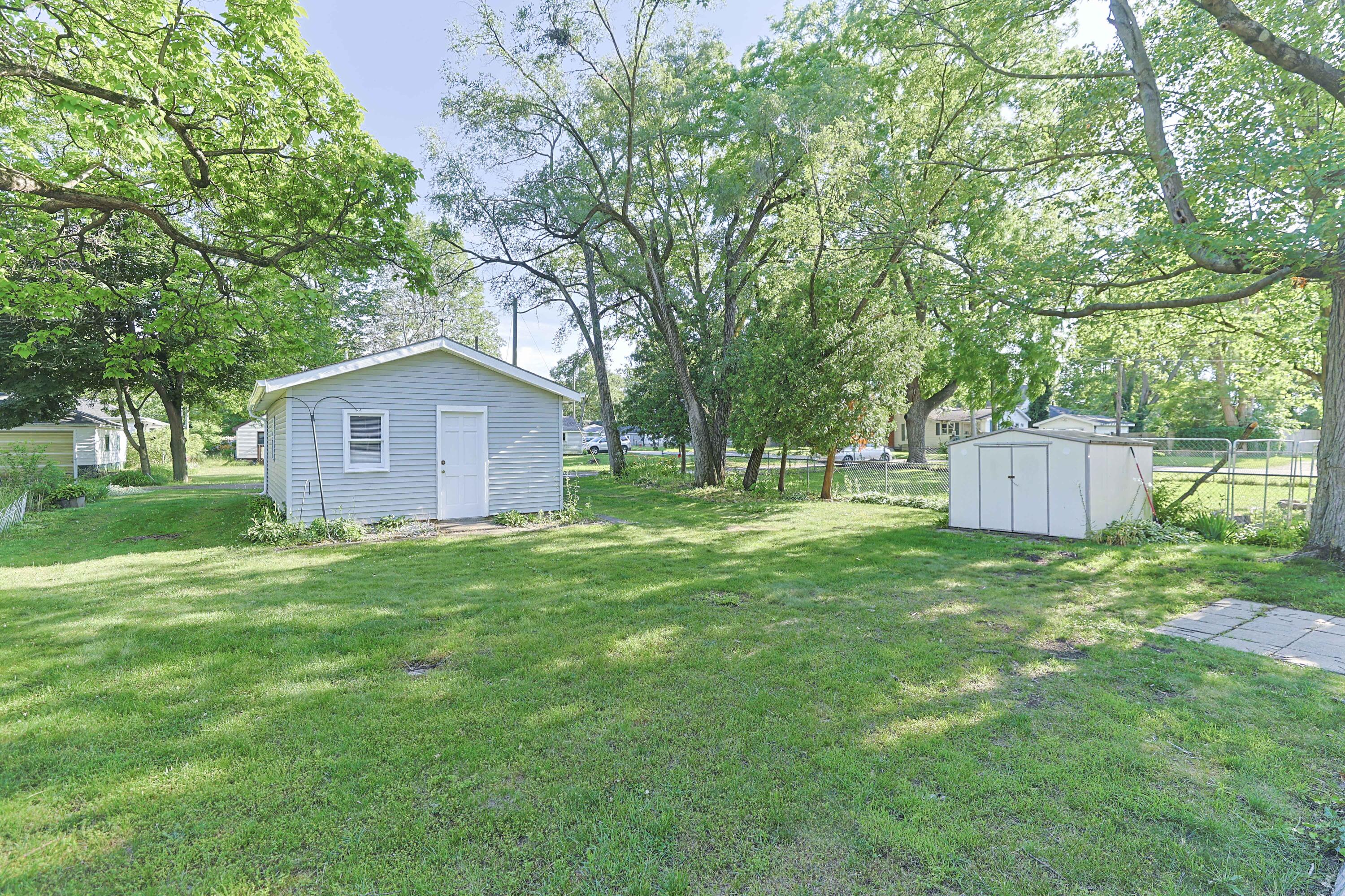 104 Clyborn Street Dowagiac MI 49047
