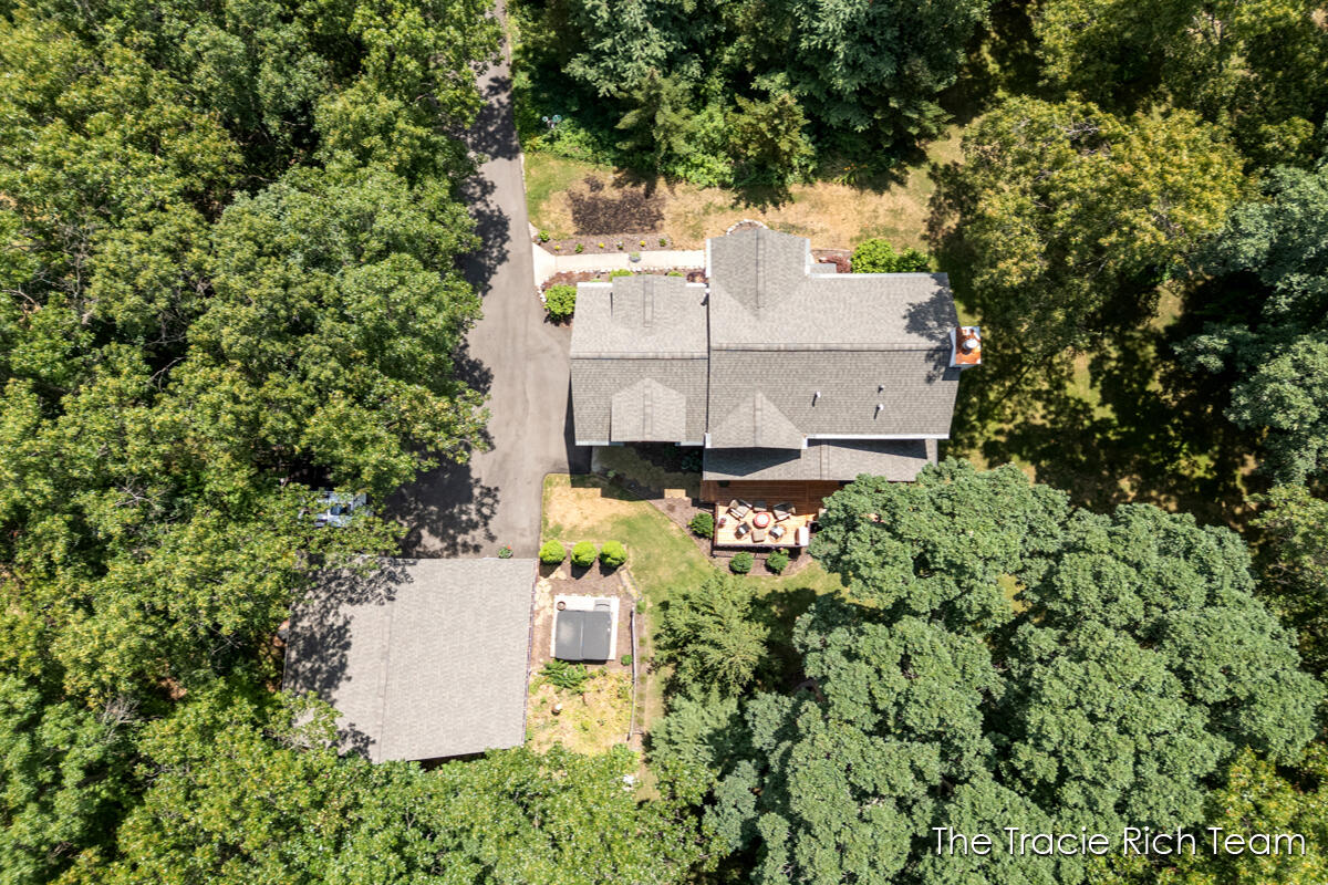 4669 Wood Valley Court NE Rockford MI 49341