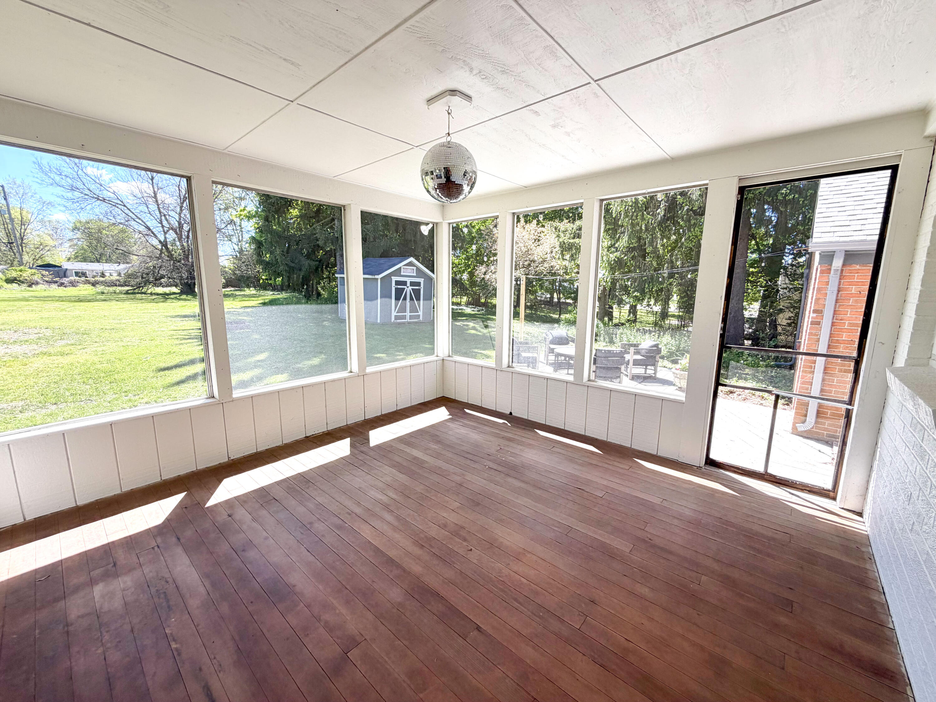 4270 Hunsberger Avenue NE Grand Rapids MI 49525