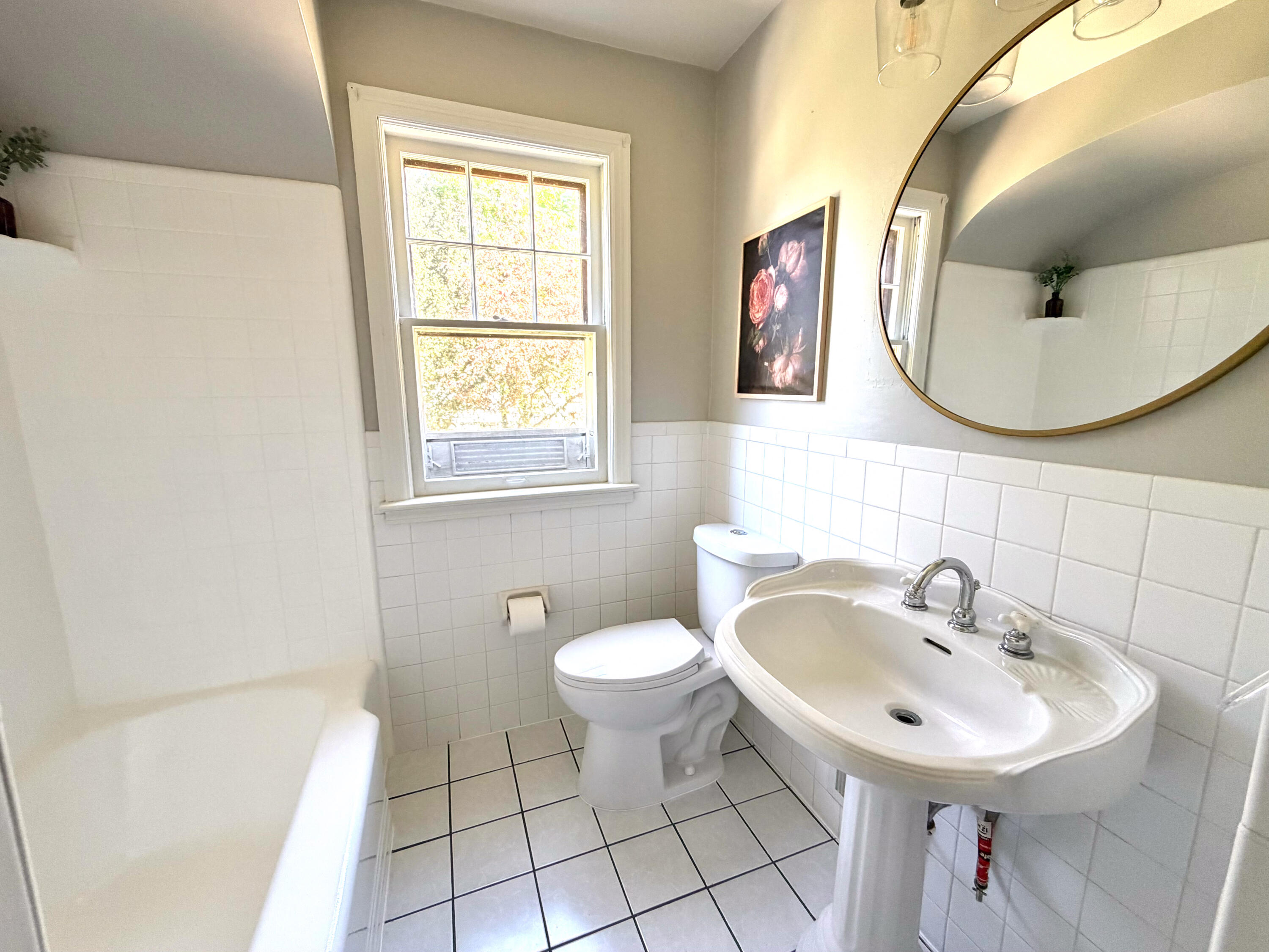 4270 Hunsberger Avenue NE Grand Rapids MI 49525
