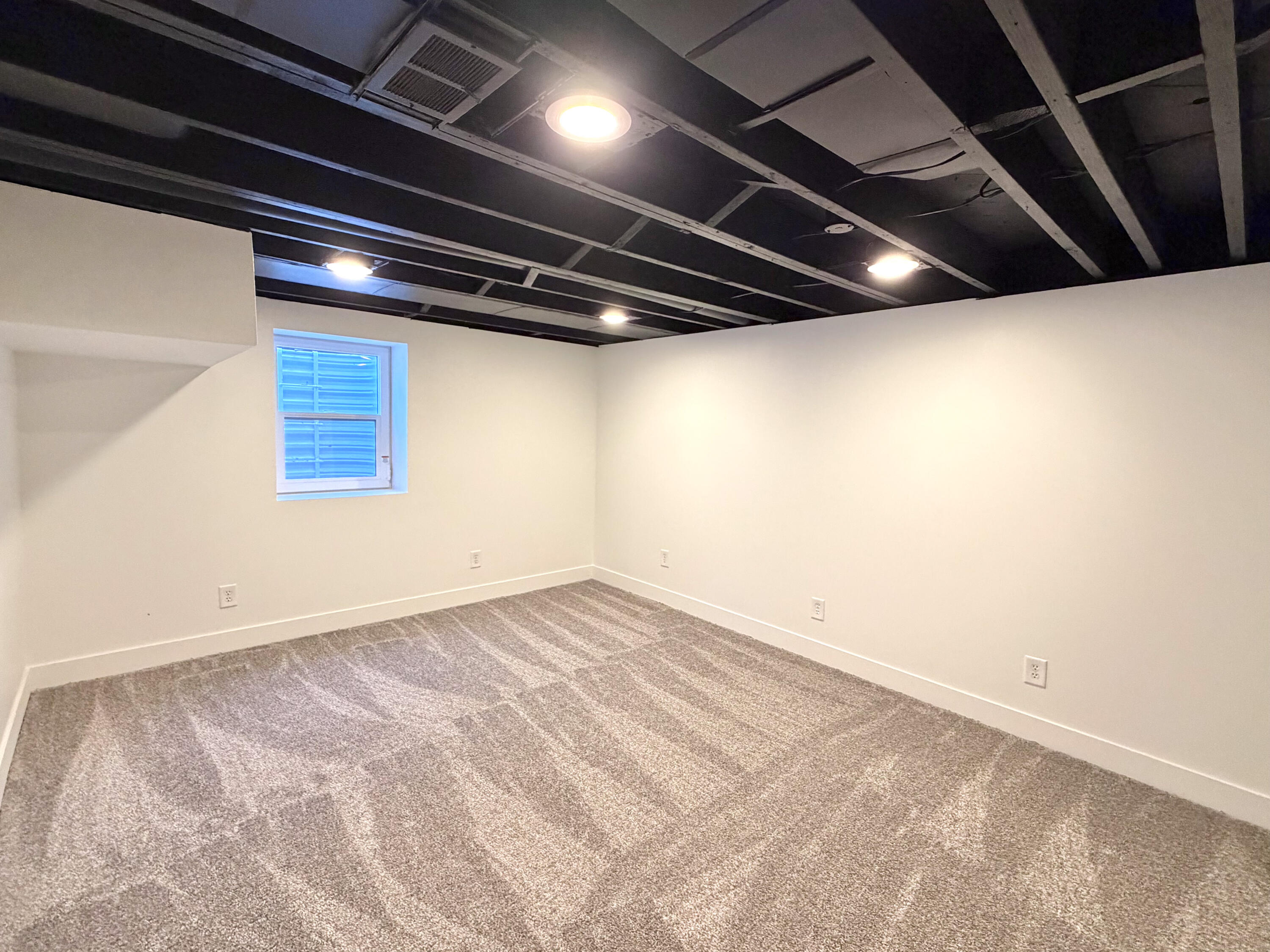 4270 Hunsberger Avenue NE Grand Rapids MI 49525