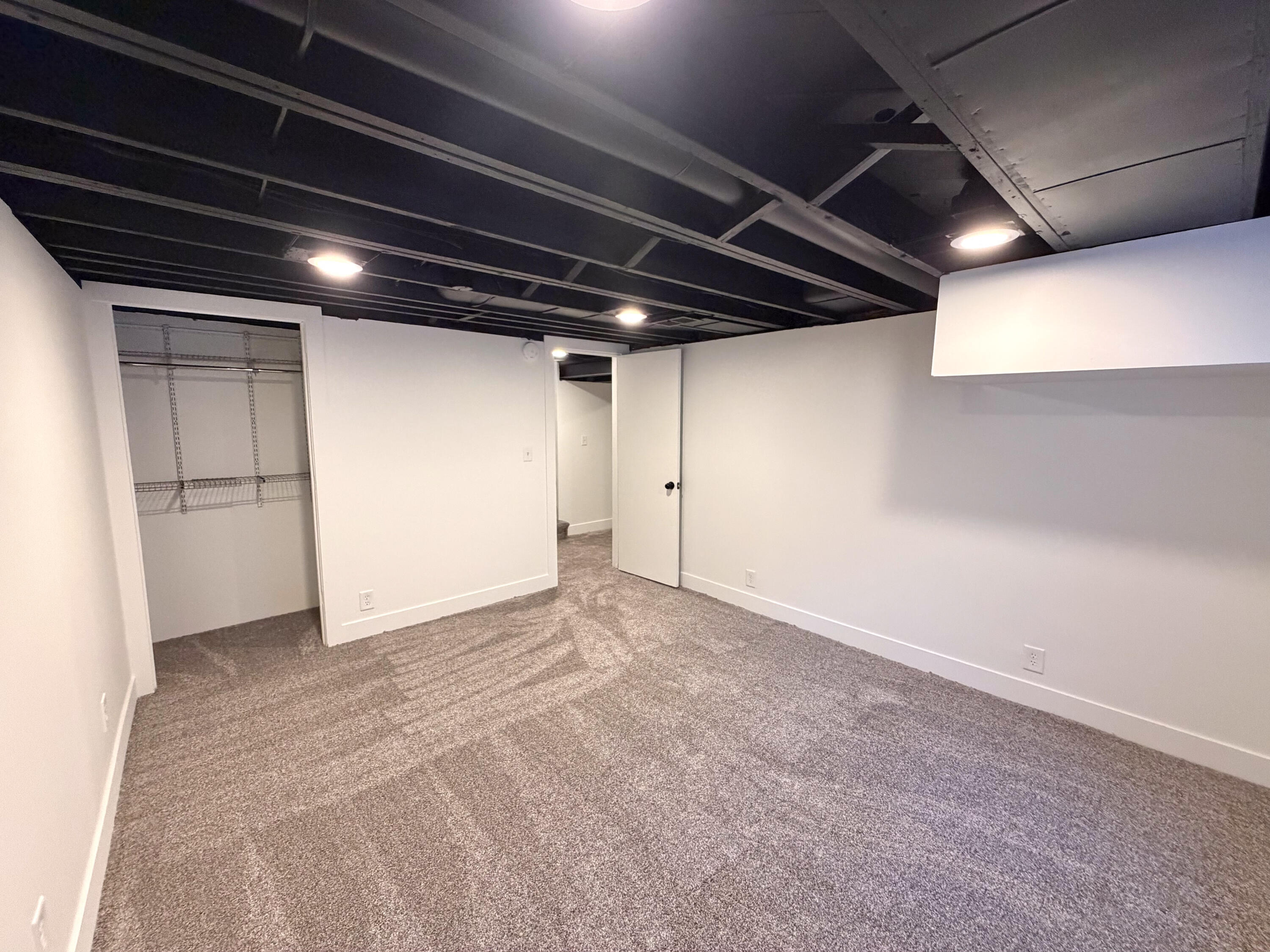 4270 Hunsberger Avenue NE Grand Rapids MI 49525
