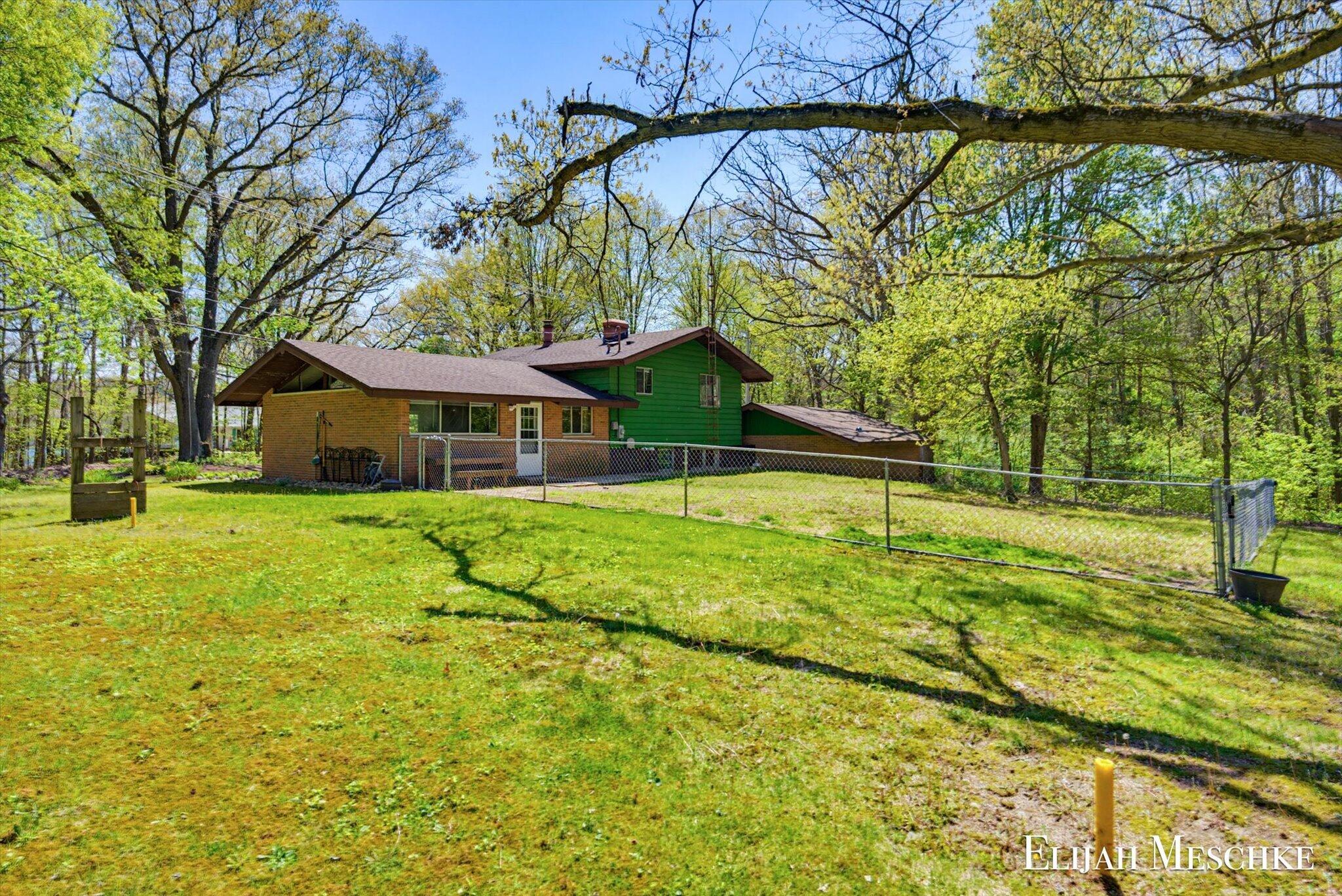 9670 Almena Drive Kalamazoo MI 49009