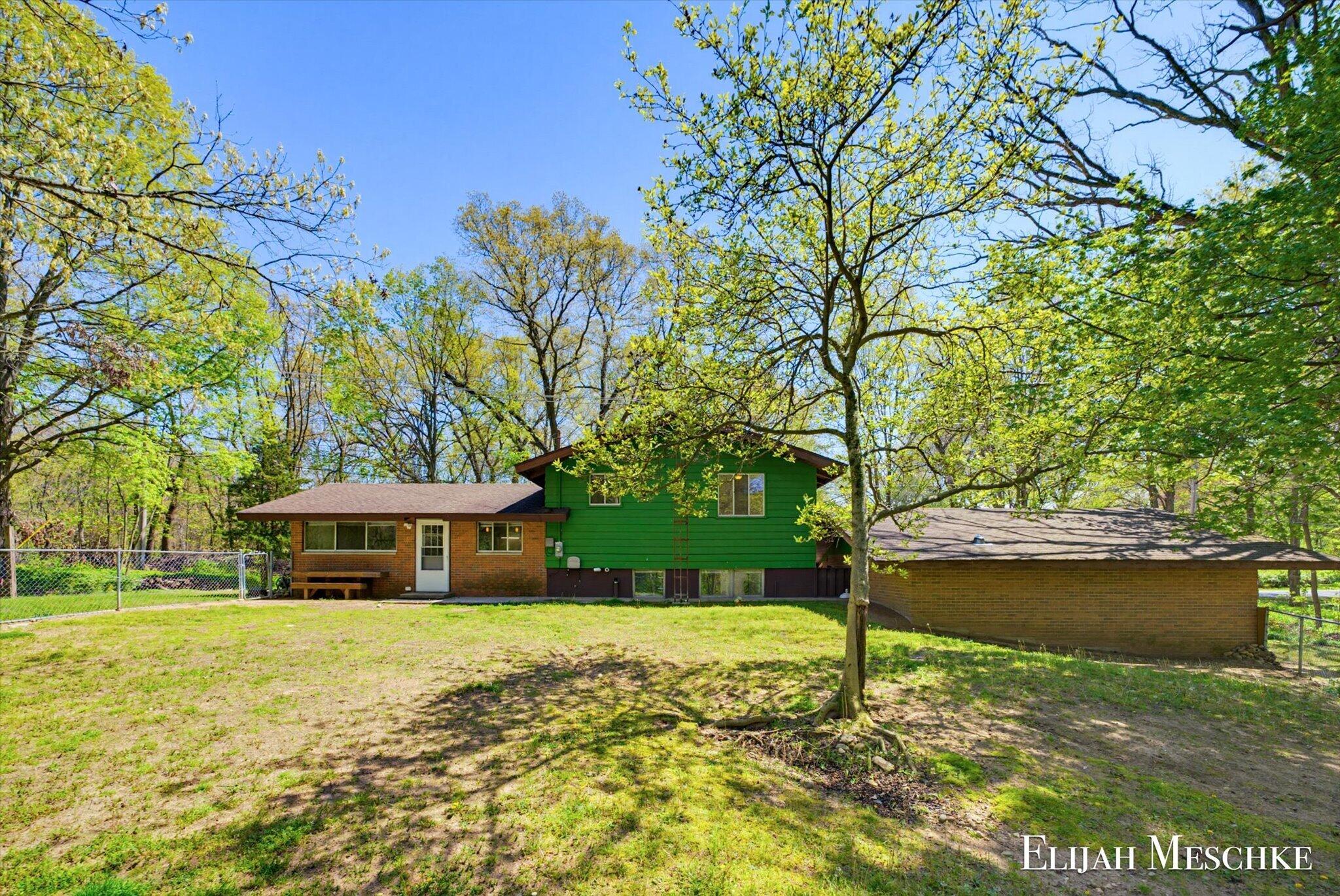 9670 Almena Drive Kalamazoo MI 49009