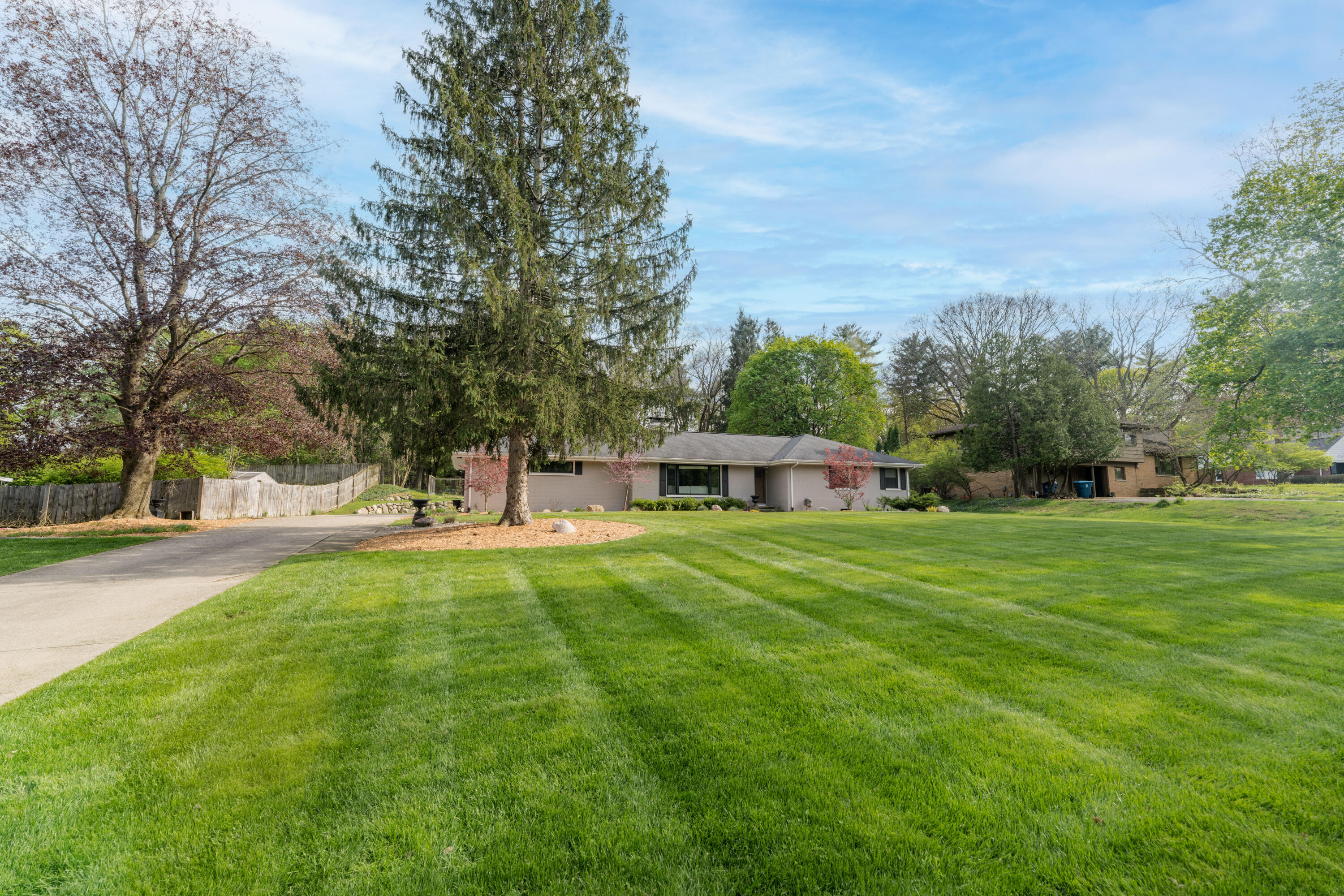 3023 Audubon Drive Kalamazoo MI 49008