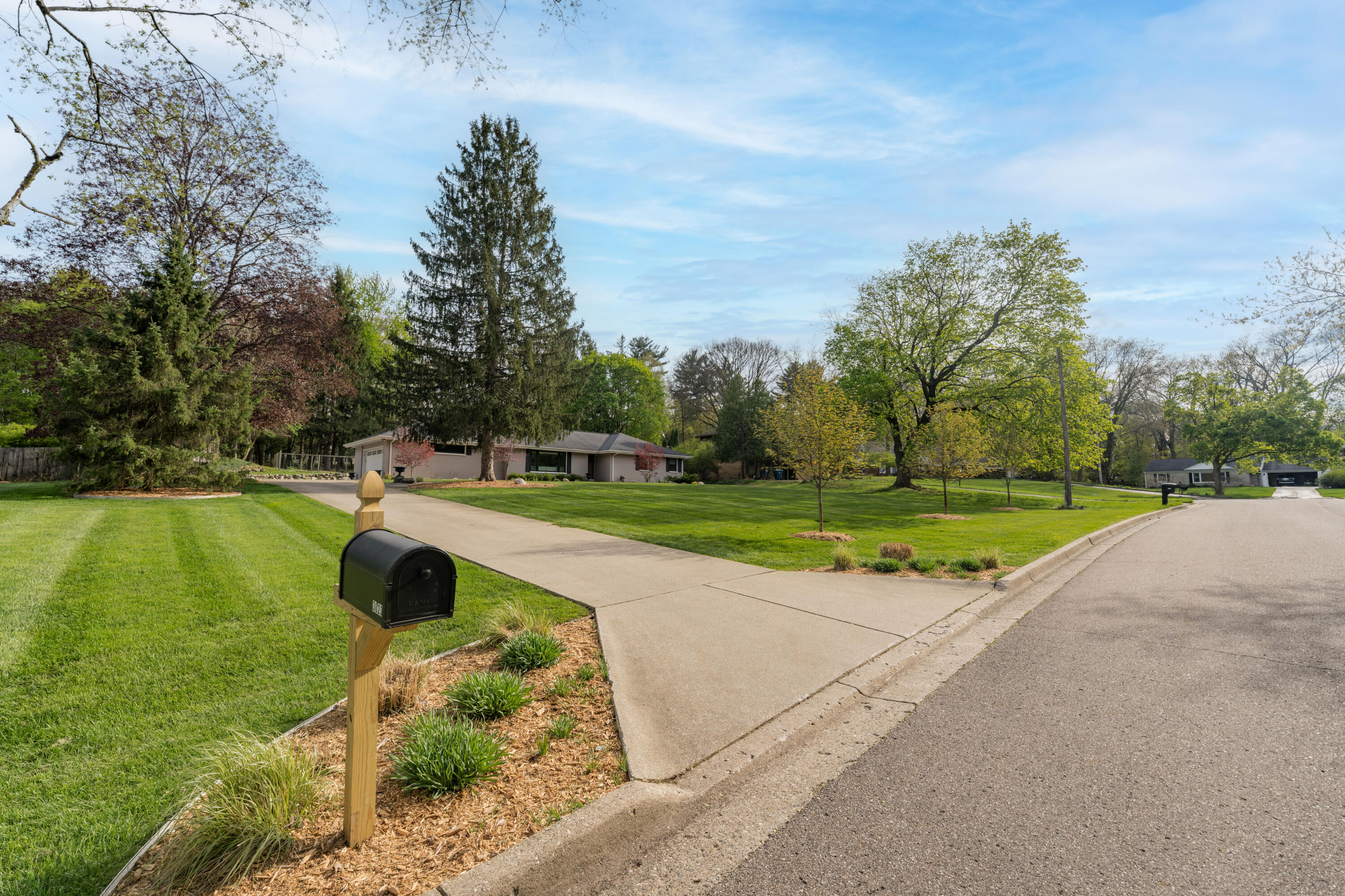 3023 Audubon Drive Kalamazoo MI 49008