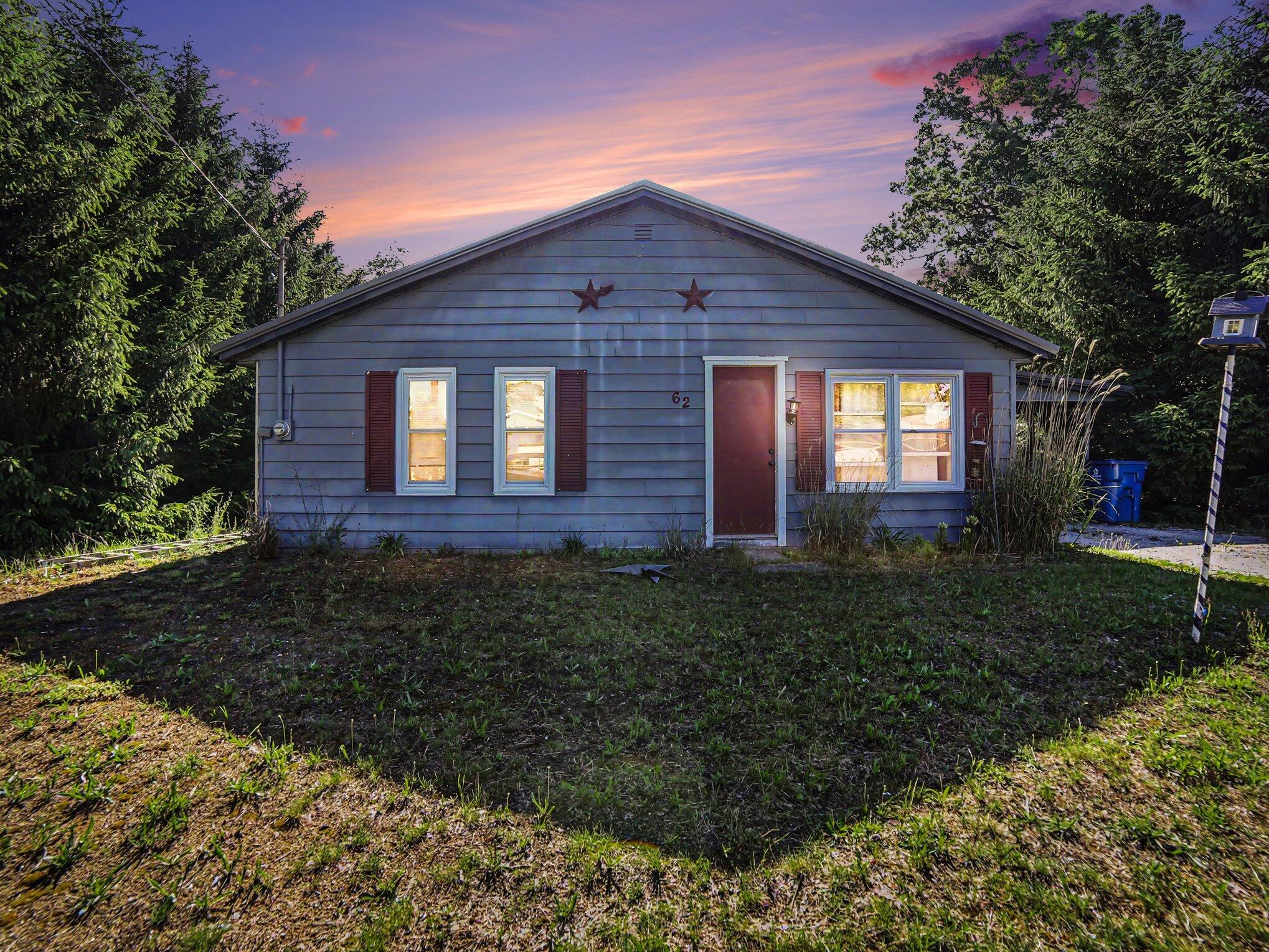 62 S Stewart Street Muskegon MI 49442