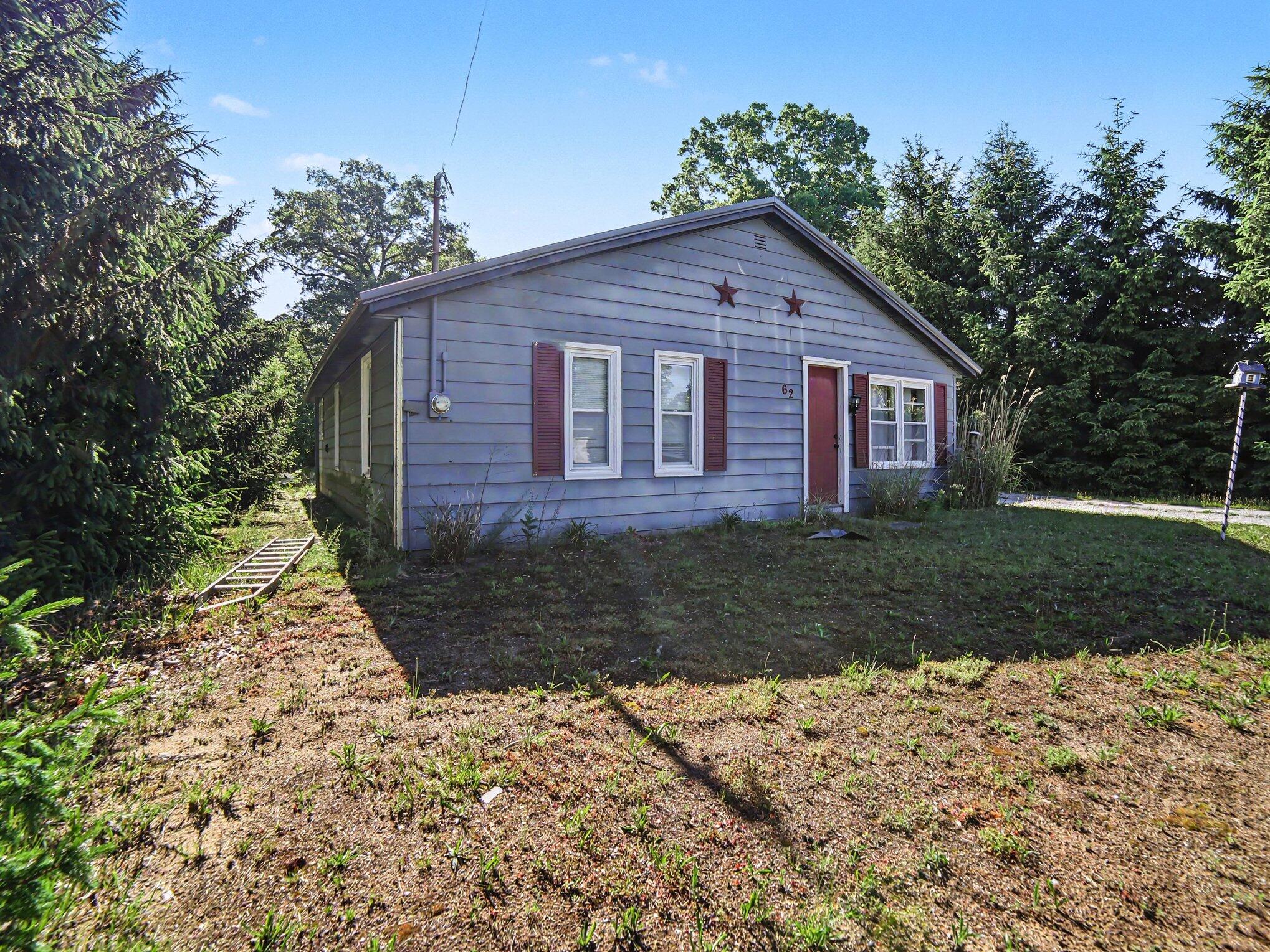 62 S Stewart Street Muskegon MI 49442