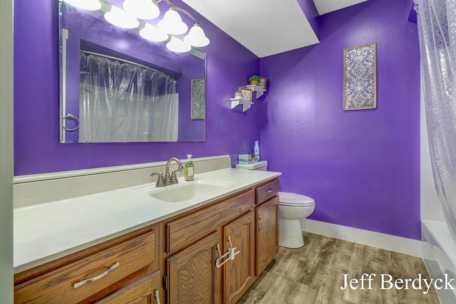 934 Harding Street NW Grand Rapids MI 49544