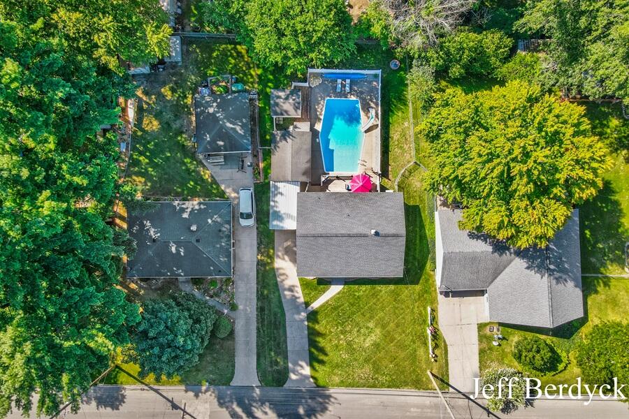 934 Harding Street NW Grand Rapids MI 49544