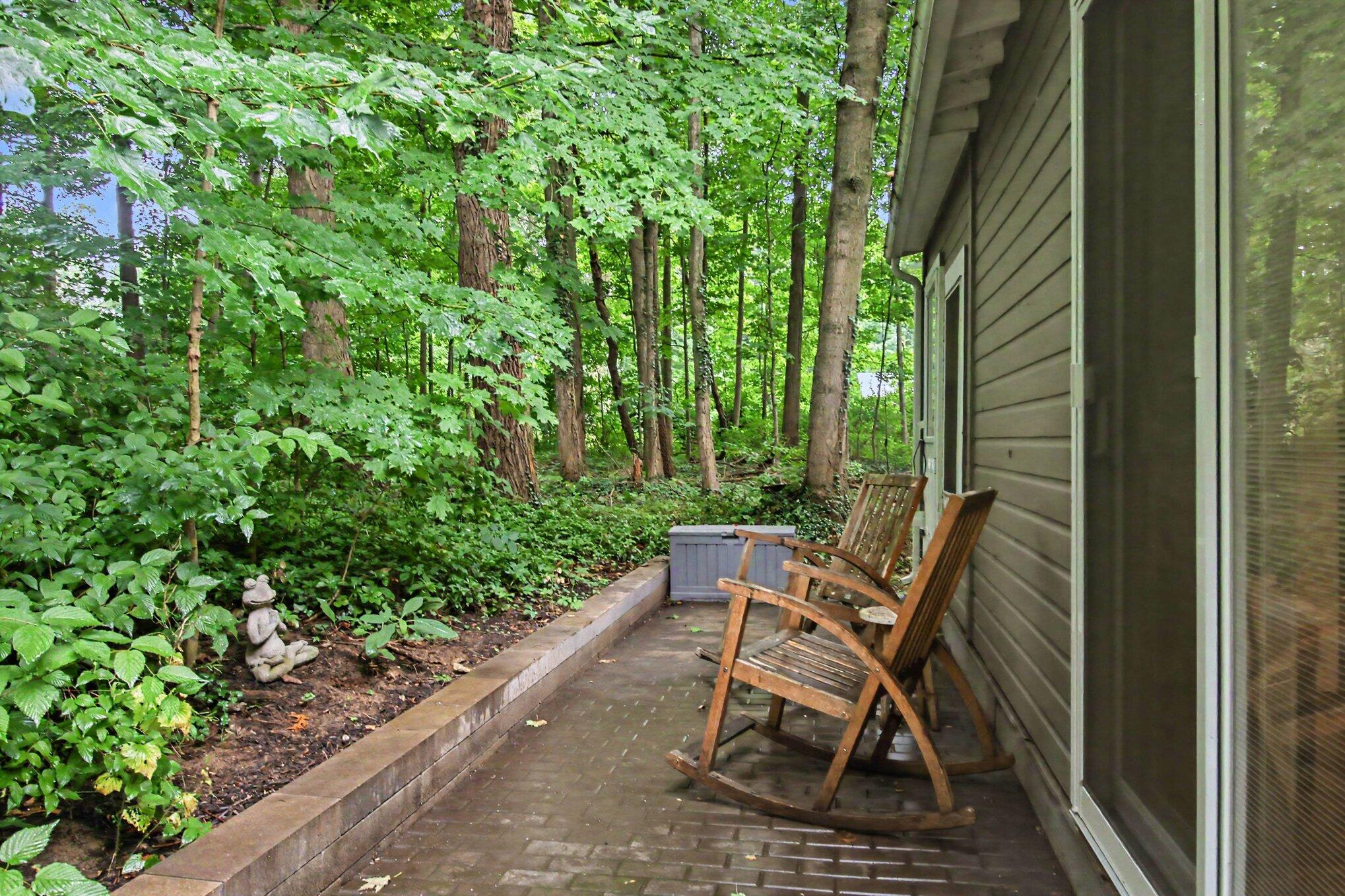963 Allegan Street Saugatuck MI 49453