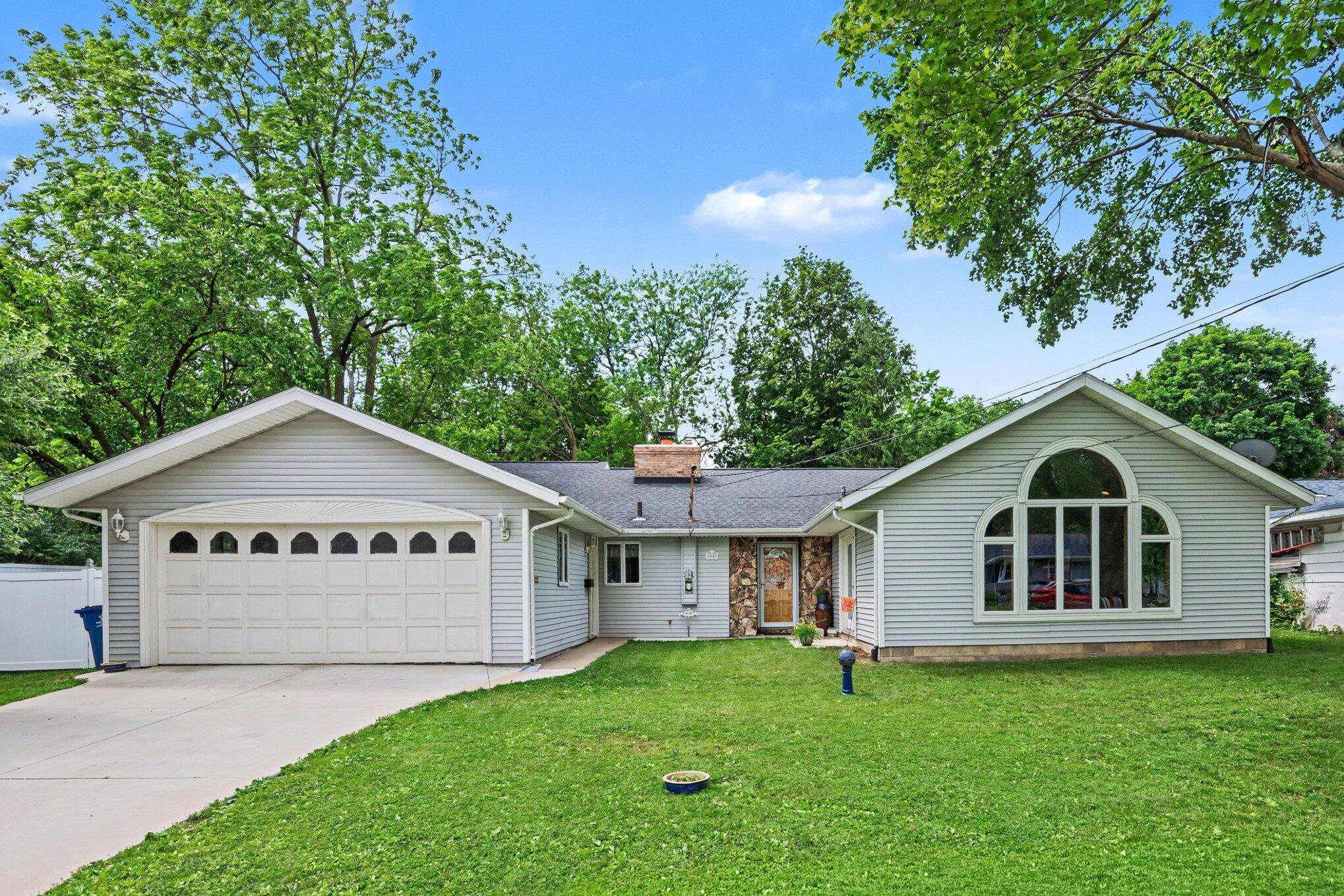 3923 Devonshire Avenue Kalamazoo MI 49006