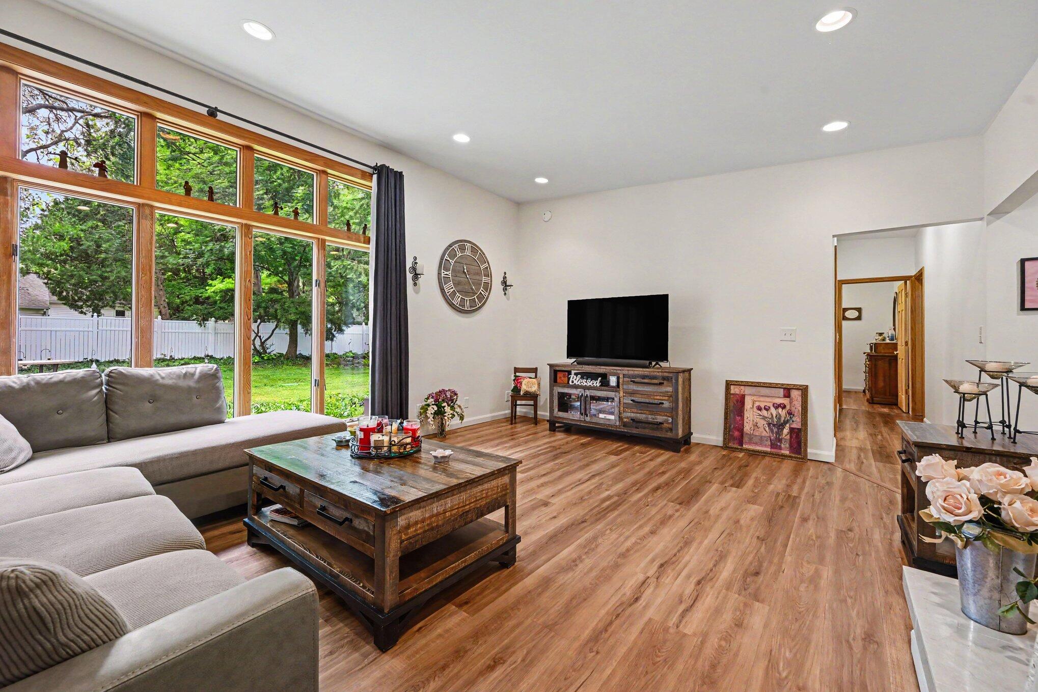 3923 Devonshire Avenue Kalamazoo MI 49006