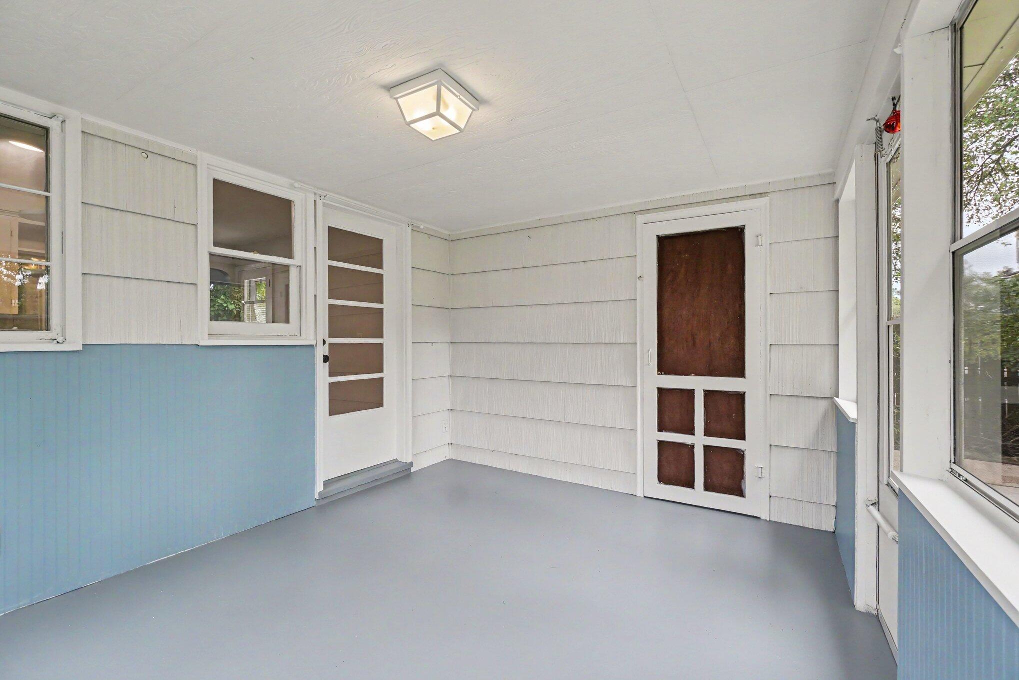 521 Hutchinson Street Kalamazoo MI 49008